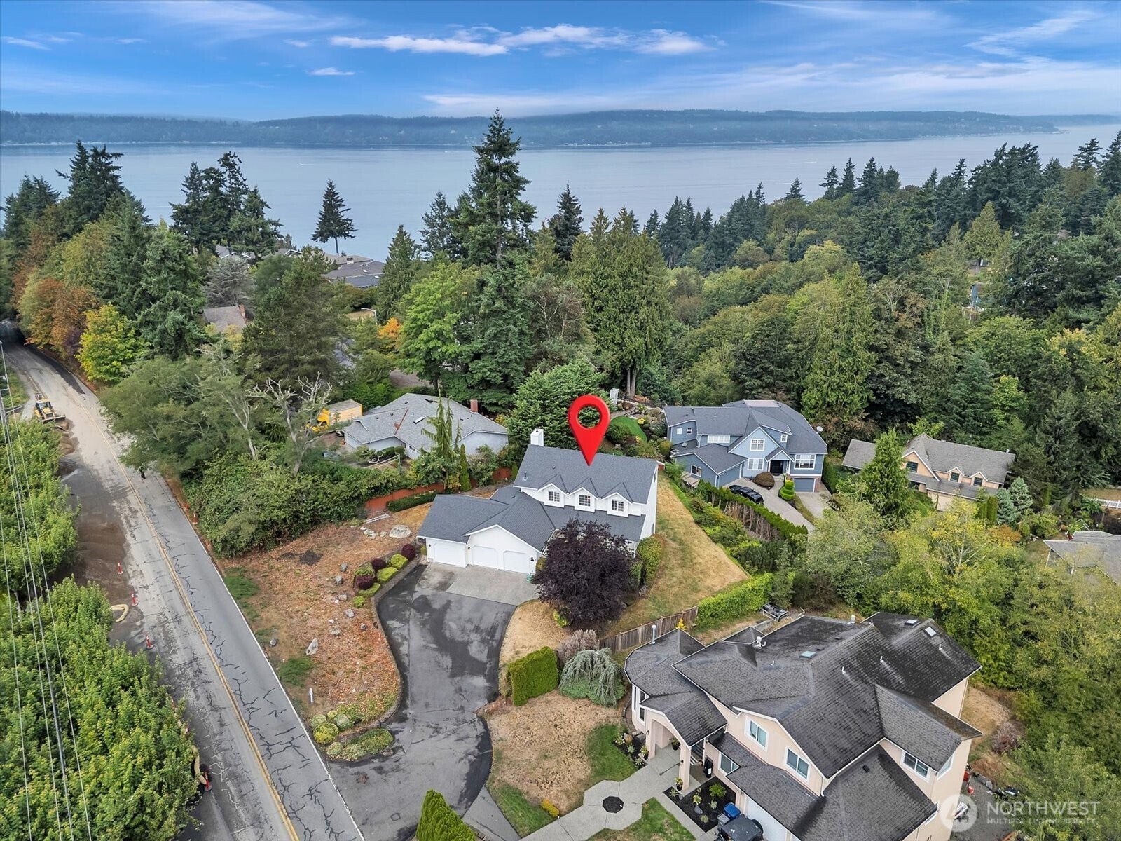 Mukilteo, Washington, 98275, United States, 5 Bedrooms Bedrooms, ,4 BathroomsBathrooms,Residential,Active,1943790