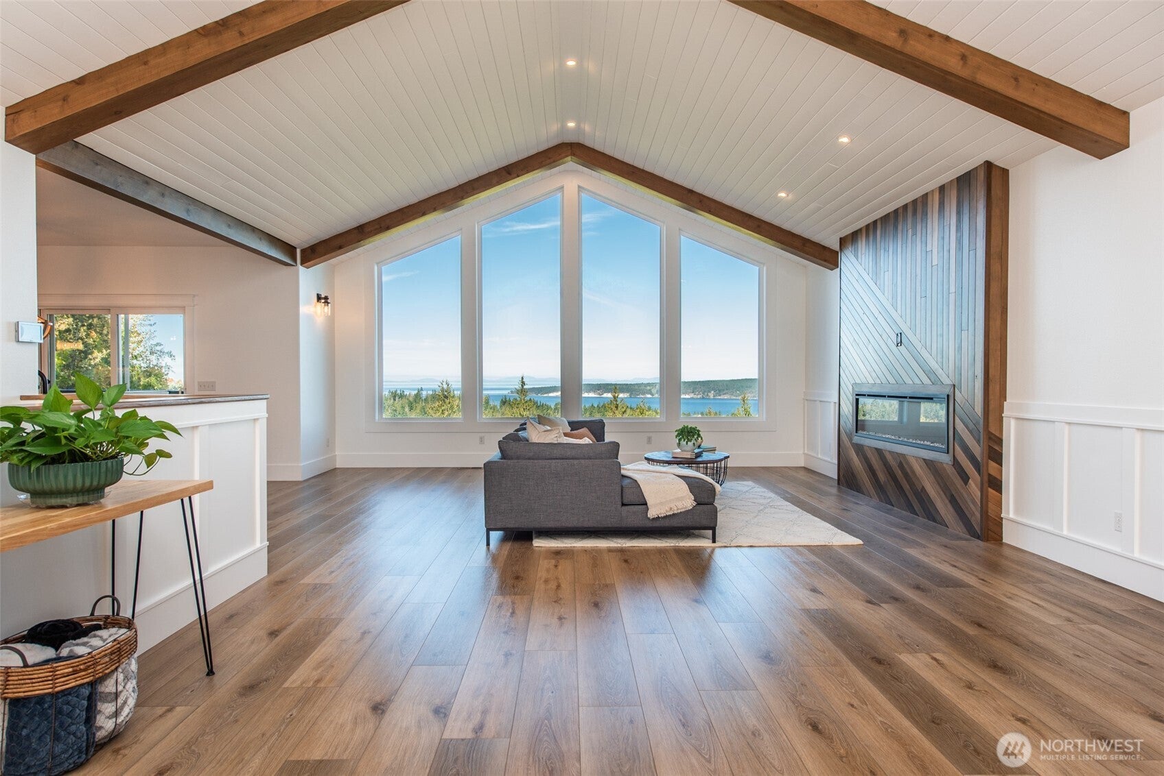 Sequim, Washington, 98382, United States, 3 Bedrooms Bedrooms, ,3 BathroomsBathrooms,Residential,Active,1960147