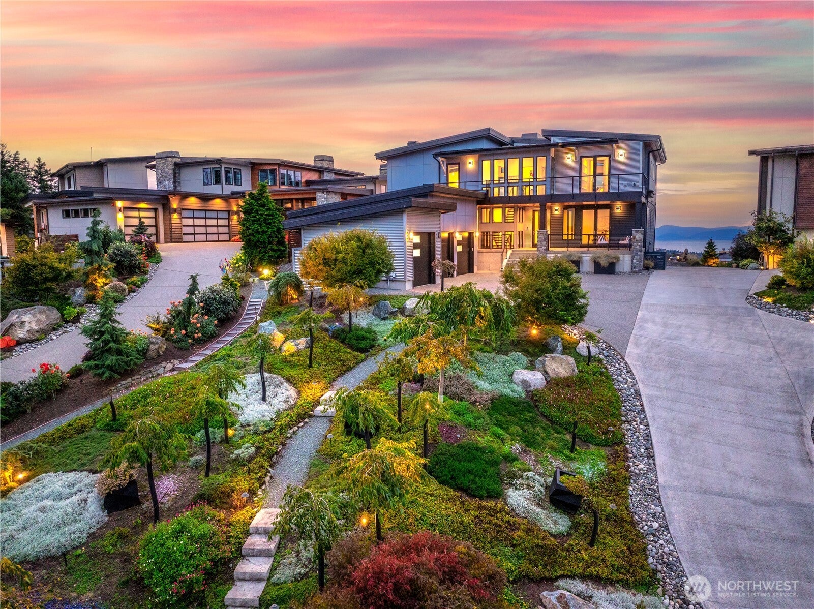 Anacortes, Washington, 98221, United States, 3 Bedrooms Bedrooms, ,3 BathroomsBathrooms,Residential,Active,2007203