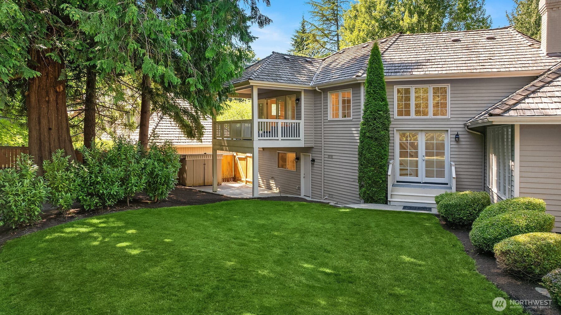 Redmond, Washington, 98053, United States, 4 Bedrooms Bedrooms, ,4 BathroomsBathrooms,Residential,Active,1894592