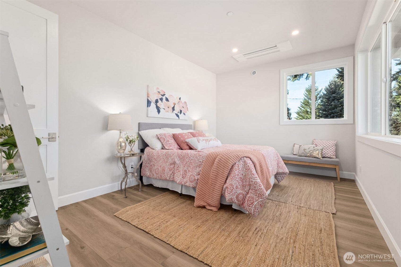 Maple Valley, Washington, 98038, United States, 4 Bedrooms Bedrooms, ,4 BathroomsBathrooms,Residential,Active,1965803