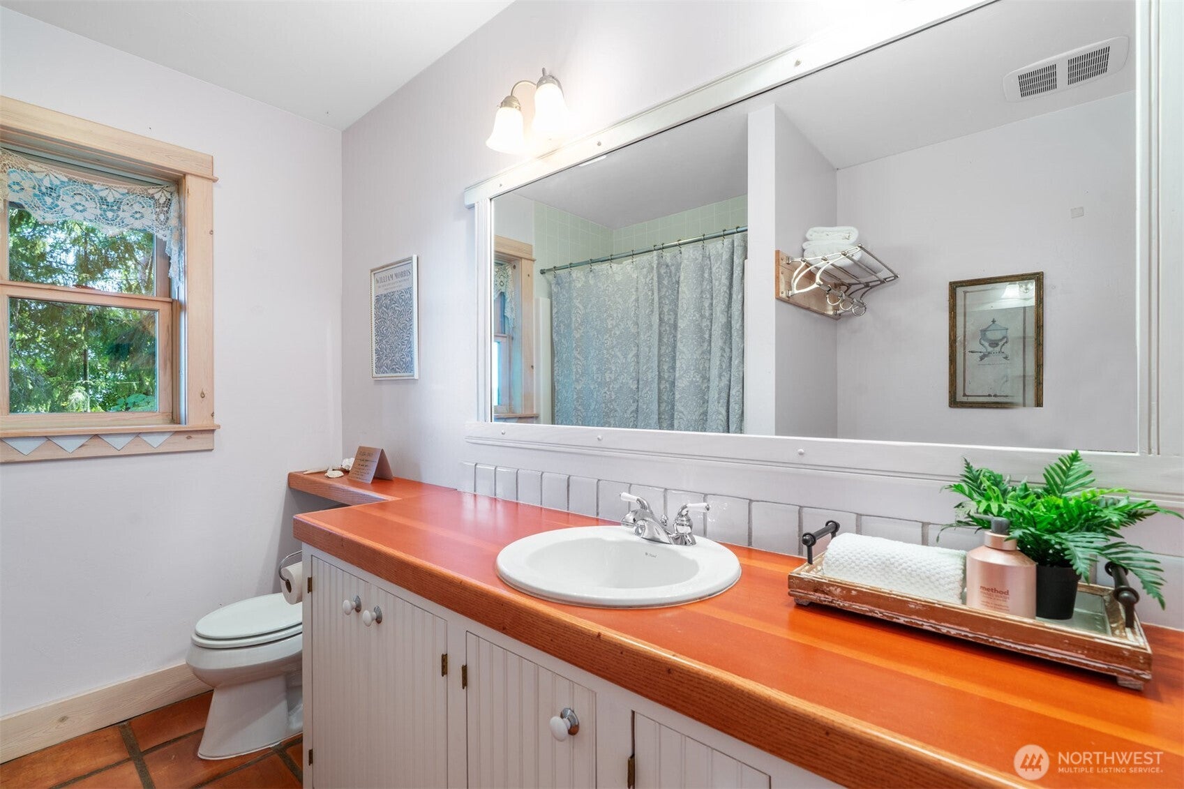 Longbranch, Washington, 98351, United States, 4 Bedrooms Bedrooms, ,3 BathroomsBathrooms,Residential,Active,1914616