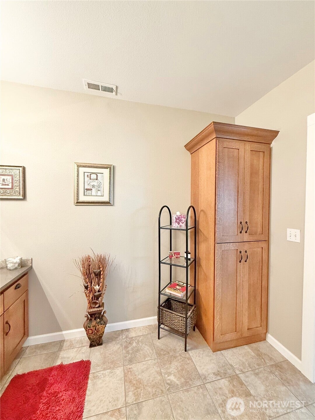 Okanogan, Washington, 98840, United States, ,3 BathroomsBathrooms,Residential,Active,1791216