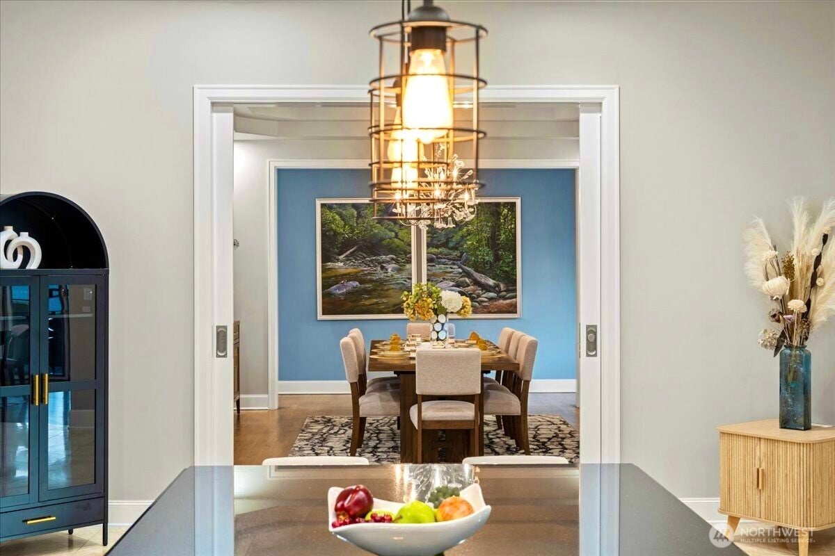 Bellevue, Washington, 98006, United States, 5 Bedrooms Bedrooms, ,8 BathroomsBathrooms,Residential,Active,1914795