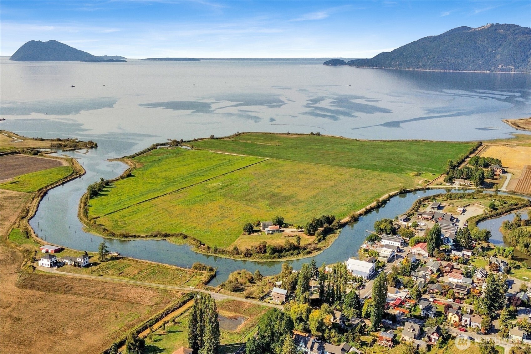 Bow, Washington, 98232, United States, 2 Bedrooms Bedrooms, ,1 BathroomBathrooms,Residential,Active,1951790