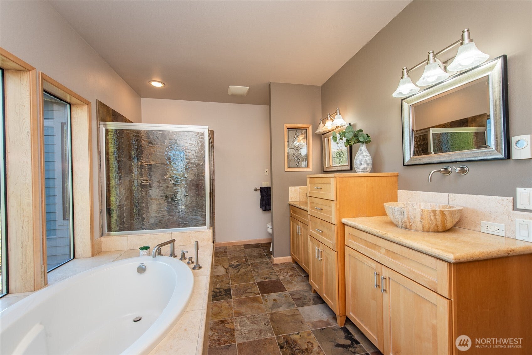 Sequim, Washington, 98382, United States, 3 Bedrooms Bedrooms, ,3 BathroomsBathrooms,Residential,Active,1968097