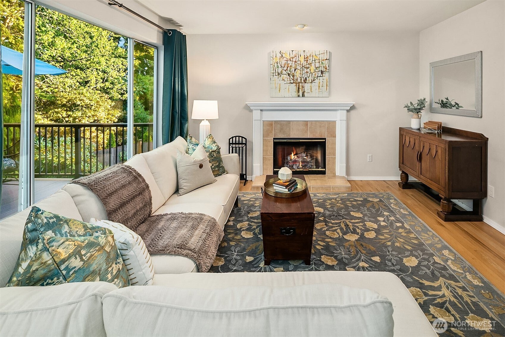 Woodinville, Washington, 98072, United States, 3 Bedrooms Bedrooms, ,3 BathroomsBathrooms,Residential,Active,1945838