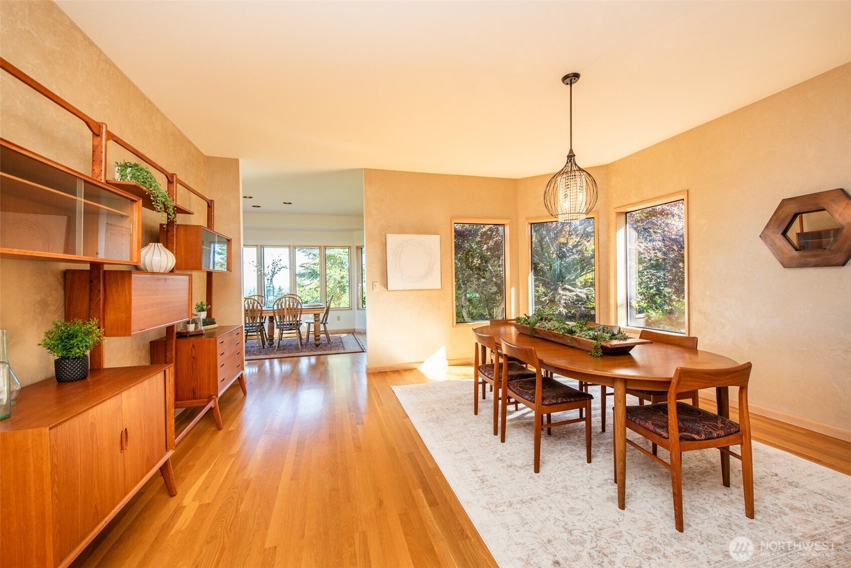 Sequim, Washington, 98382, United States, 3 Bedrooms Bedrooms, ,3 BathroomsBathrooms,Residential,Active,1968097