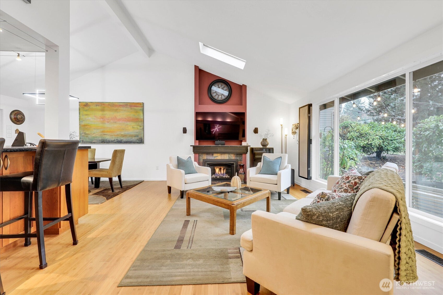 Redmond, Washington, 98052, United States, 5 Bedrooms Bedrooms, ,3 BathroomsBathrooms,Residential,Active,1988724