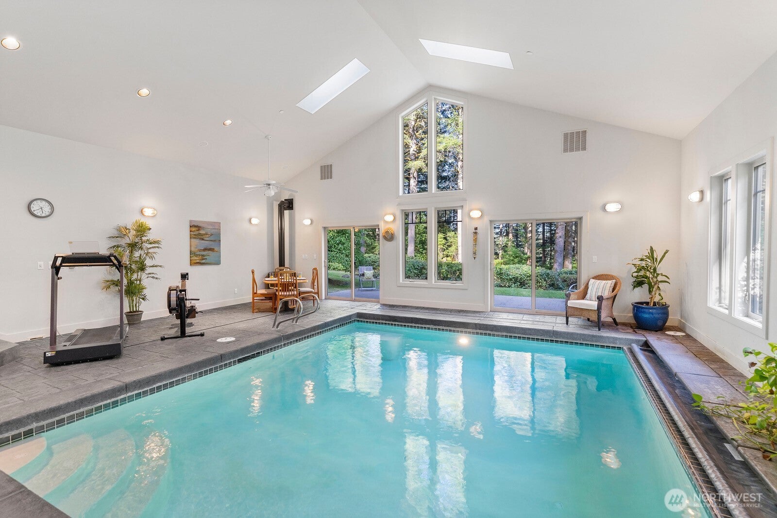 Carnation, Washington, 98014, United States, 3 Bedrooms Bedrooms, ,4 BathroomsBathrooms,Residential,Active,1945355