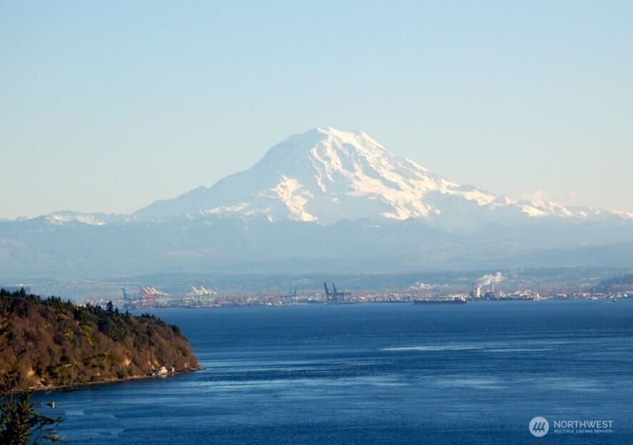 Gig Harbor, Washington, 98332, United States, 3 Bedrooms Bedrooms, ,3 BathroomsBathrooms,Residential,Active,1798071