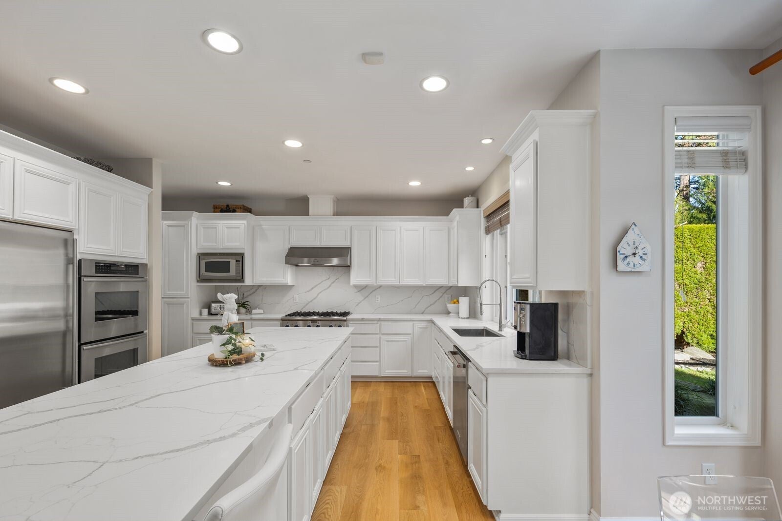 Mill Creek, Washington, 98012, United States, 4 Bedrooms Bedrooms, ,4 BathroomsBathrooms,Residential,Active,2017884