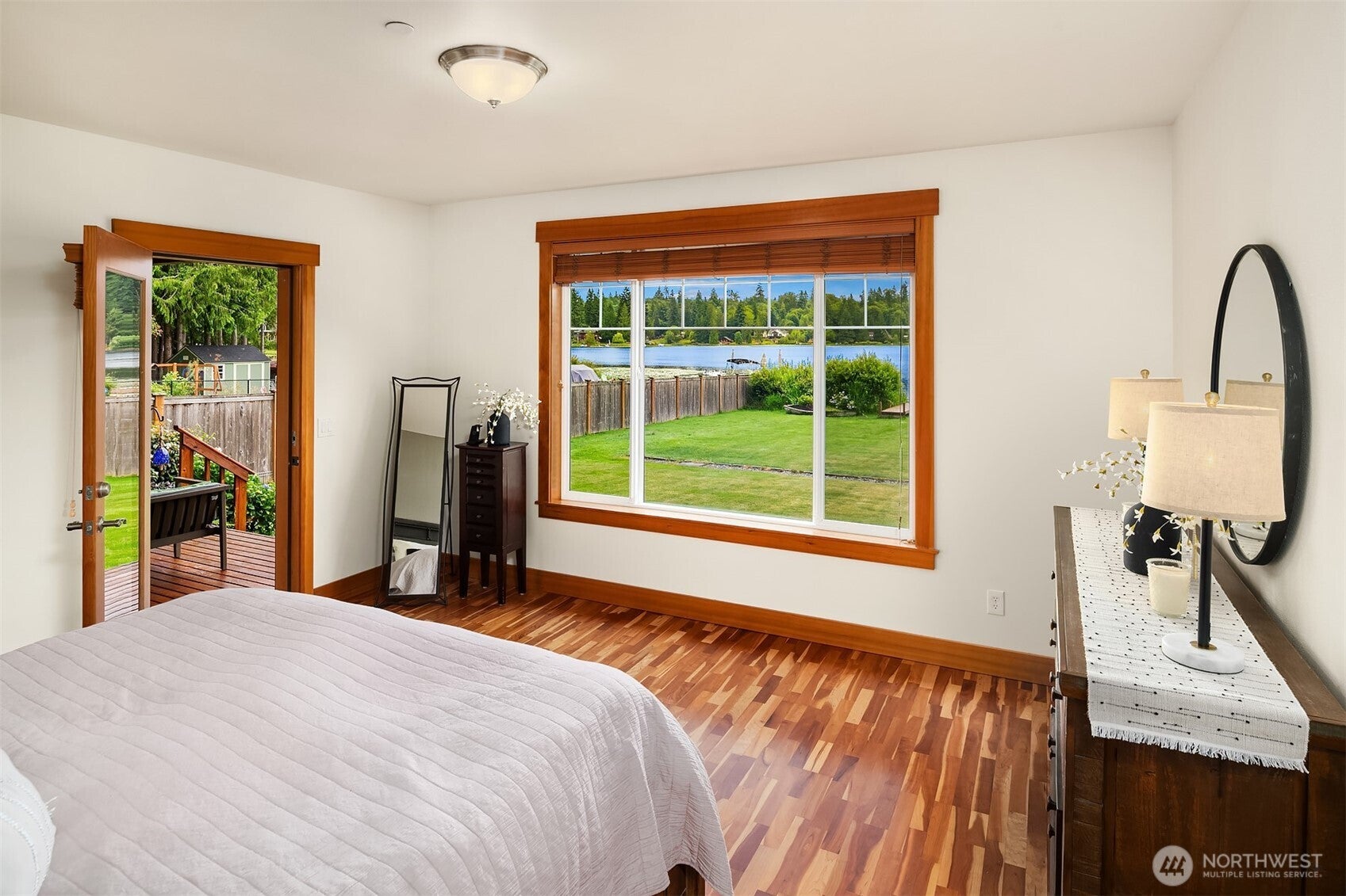 Carnation, Washington, 98014, United States, ,3 BathroomsBathrooms,Residential,Active,1871260