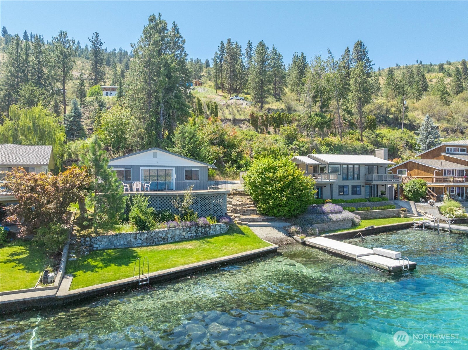 Chelan, Washington, 98816, United States, 2 Bedrooms Bedrooms, ,1 BathroomBathrooms,Residential,Active,1971795