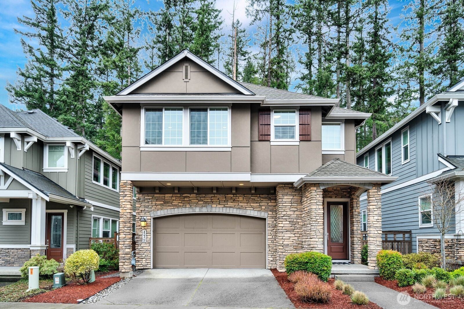 Issaquah, Washington, 98029, United States, 4 Bedrooms Bedrooms, ,3 BathroomsBathrooms,Residential,Active,2015456