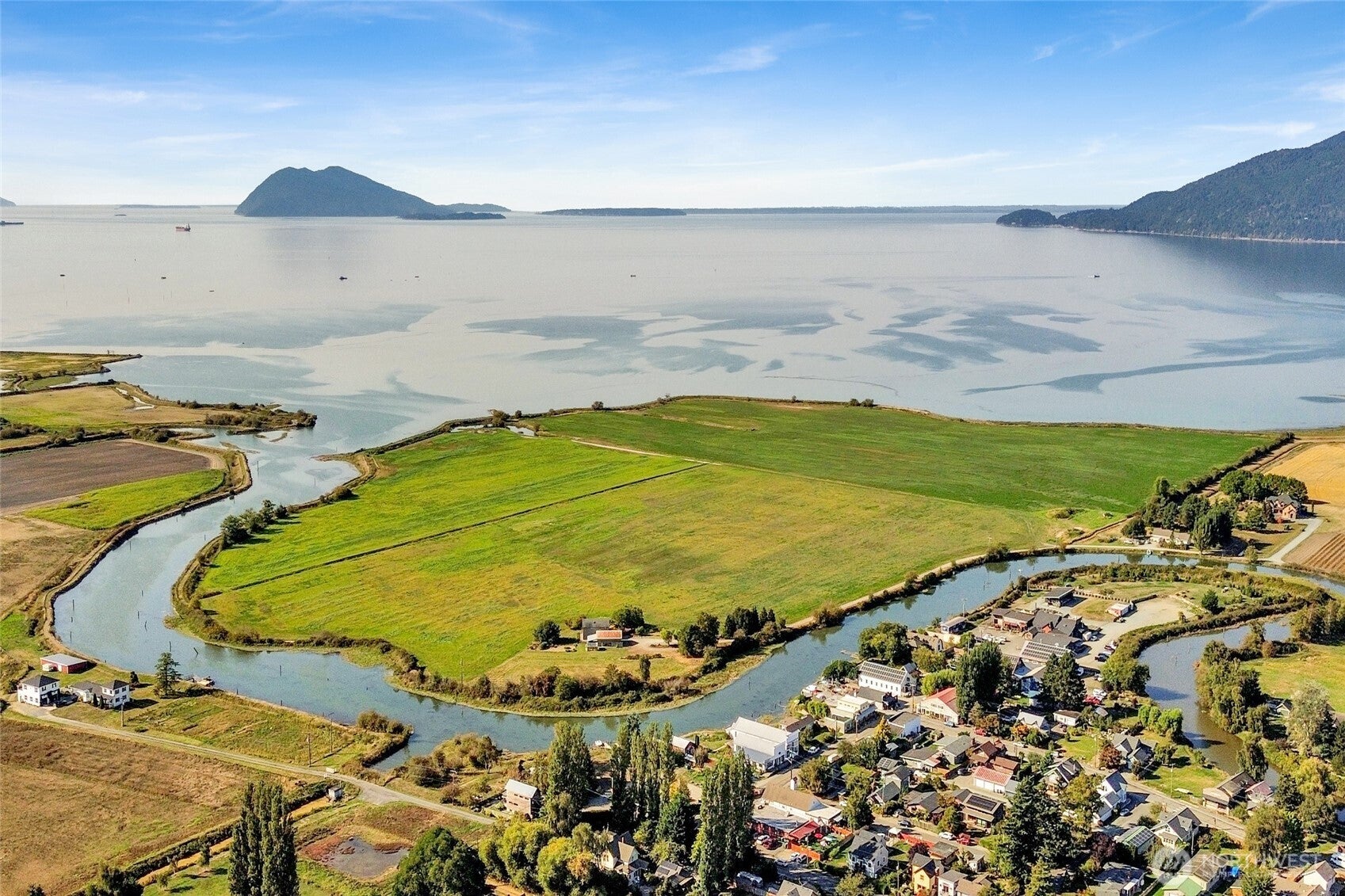 Bow, Washington, 98232, United States, 2 Bedrooms Bedrooms, ,1 BathroomBathrooms,Residential,Active,1951790