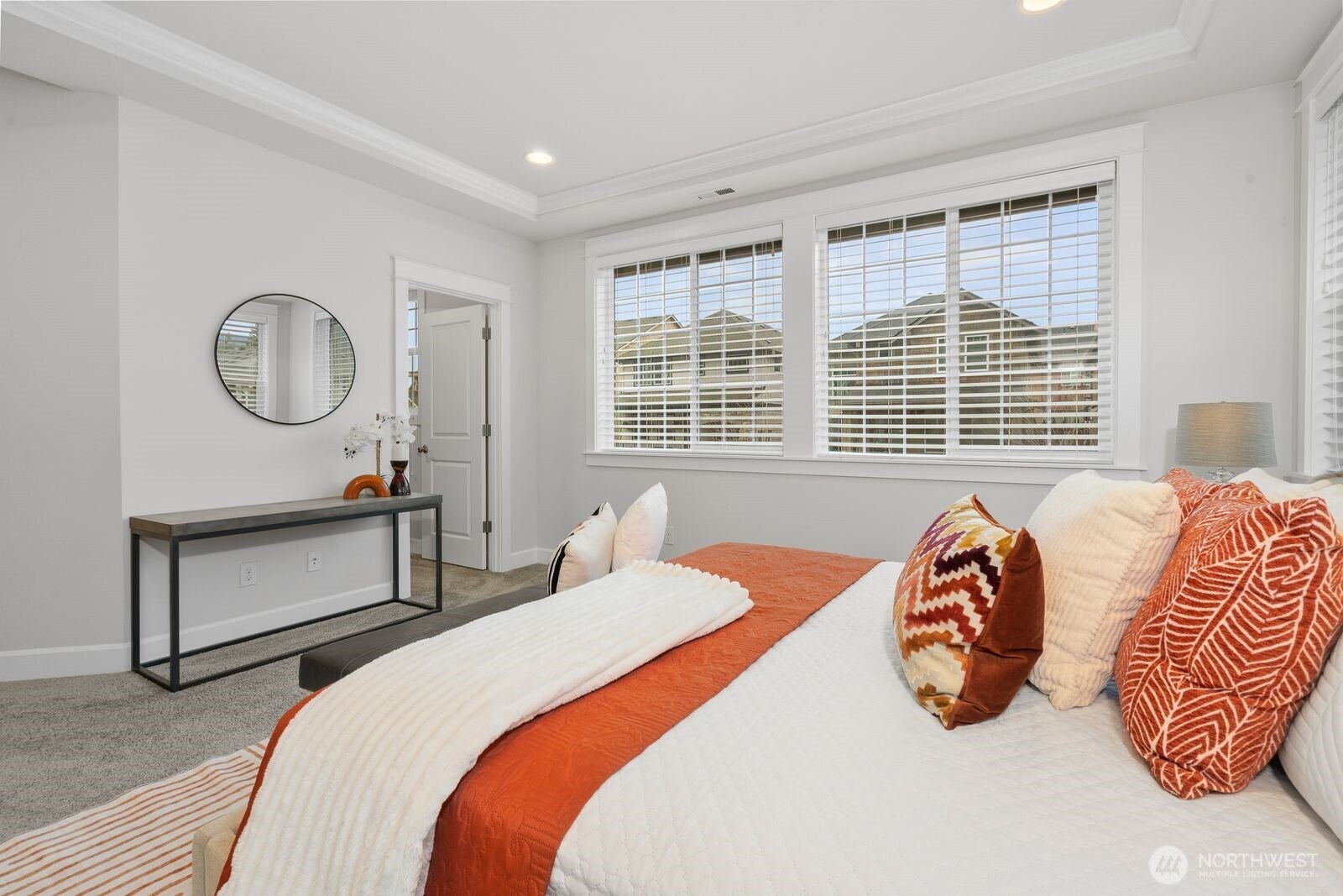 Issaquah, Washington, 98029, United States, 4 Bedrooms Bedrooms, ,3 BathroomsBathrooms,Residential,Active,2015456