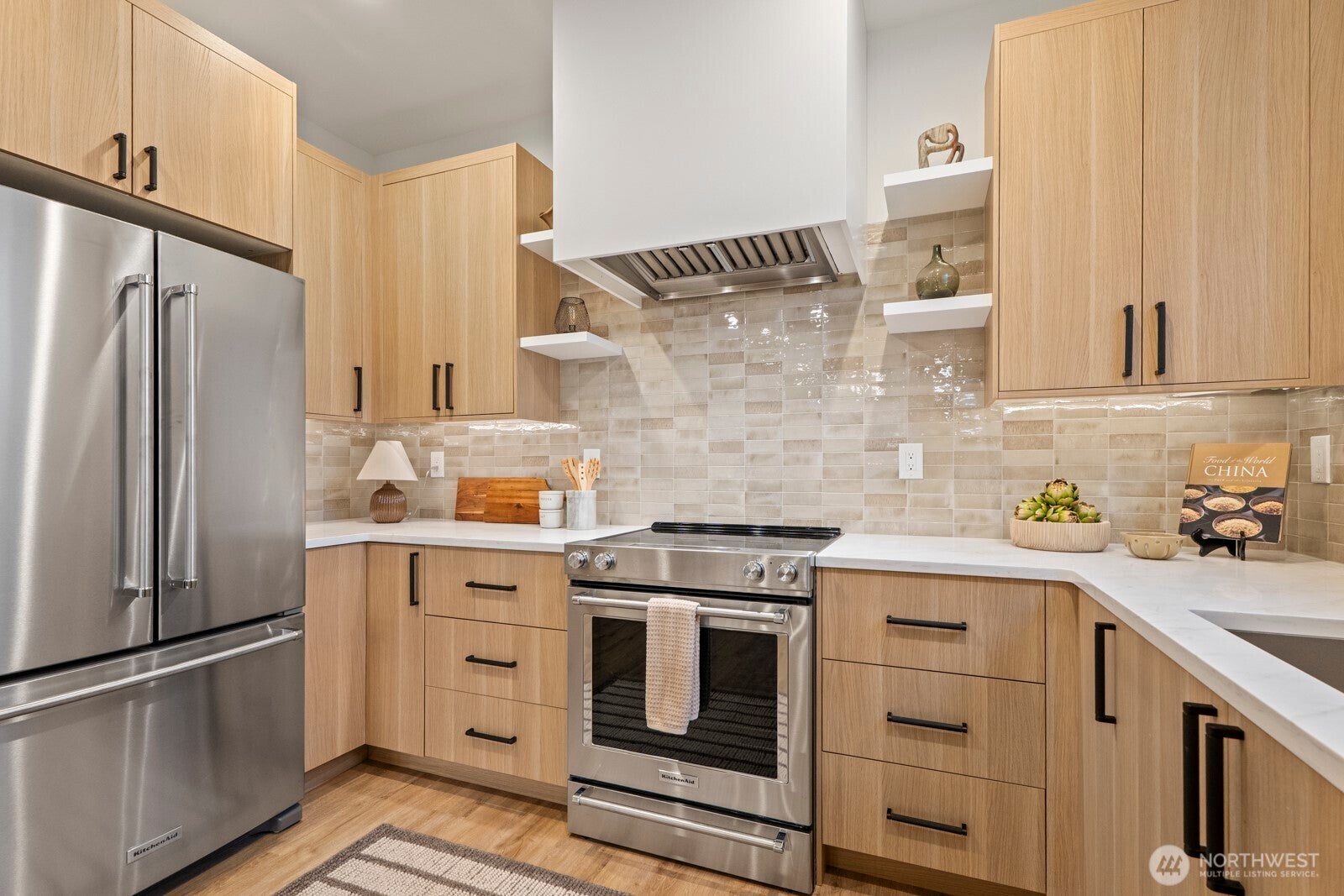 Seattle, Washington, 98116, United States, 3 Bedrooms Bedrooms, ,3 BathroomsBathrooms,Residential,Active,1942352