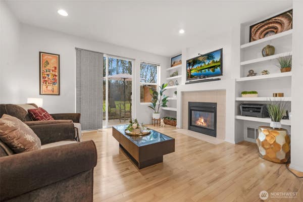 14007 69TH DR SE UNIT M3, SNOHOMISH, WA 98296, photo 1 of 30