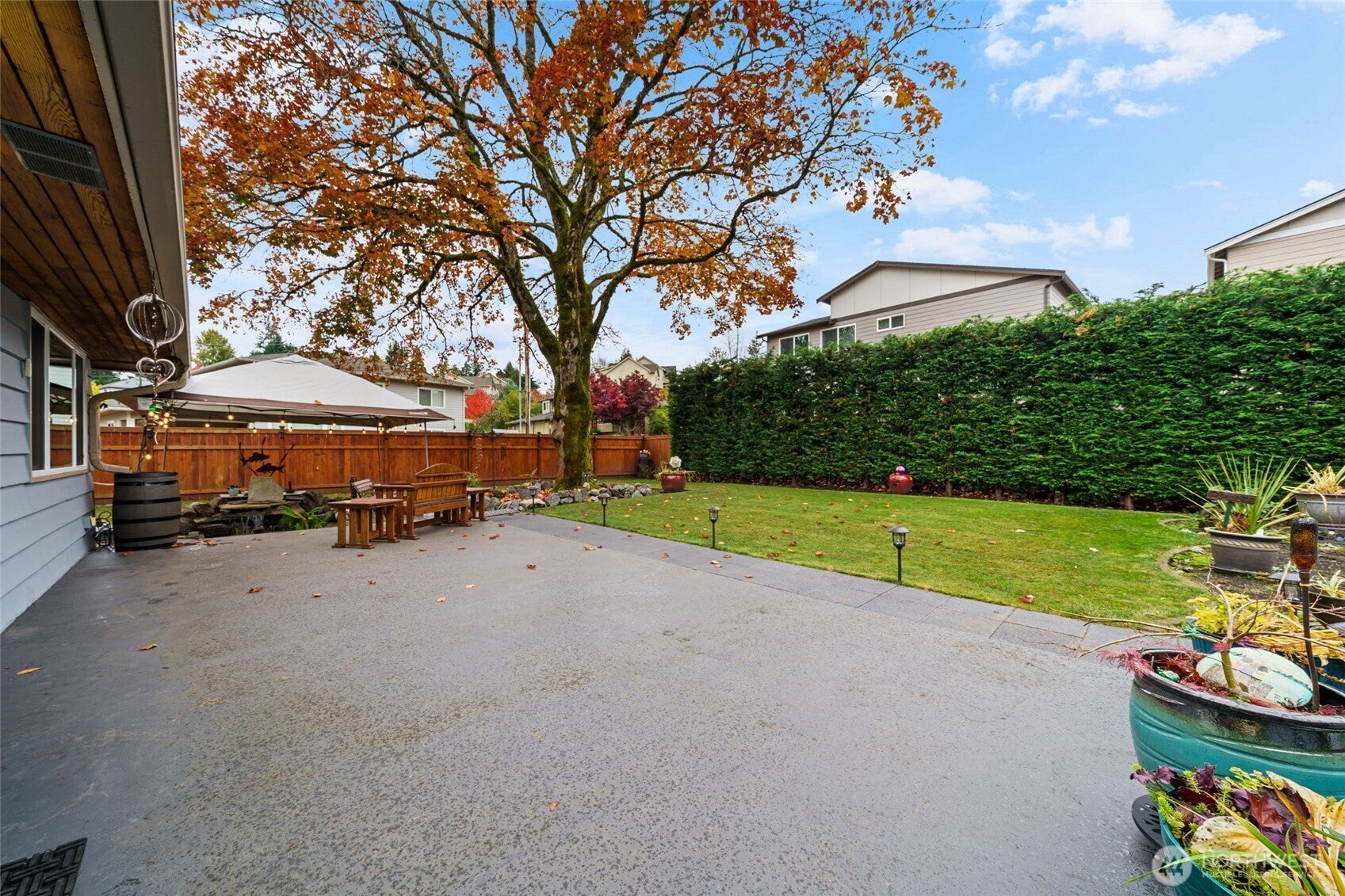 Lynnwood, Washington, 98087, United States, 3 Bedrooms Bedrooms, ,3 BathroomsBathrooms,Residential,Active,1987204