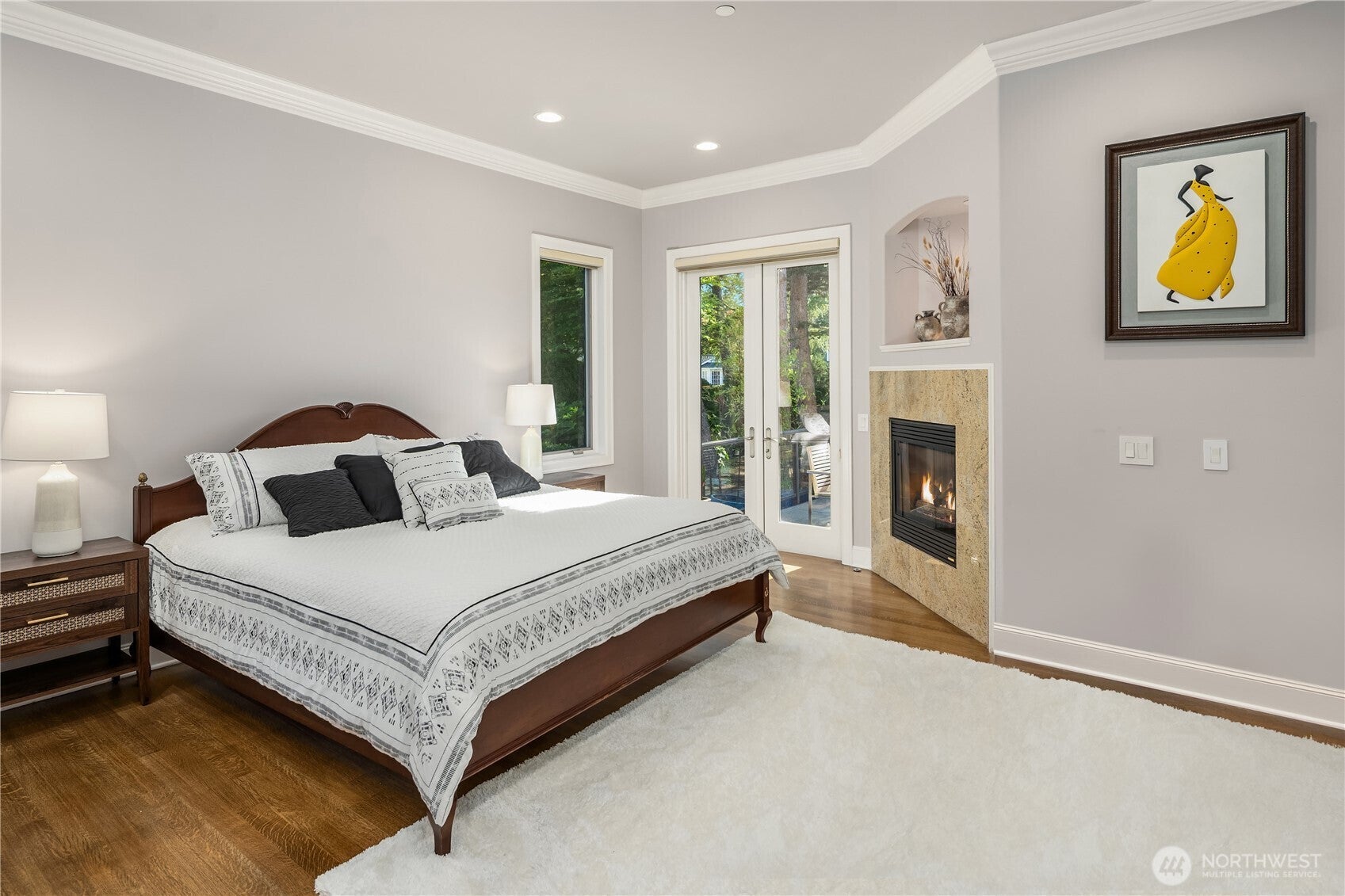 Bellevue, Washington, 98006, United States, 5 Bedrooms Bedrooms, ,8 BathroomsBathrooms,Residential,Active,1914795
