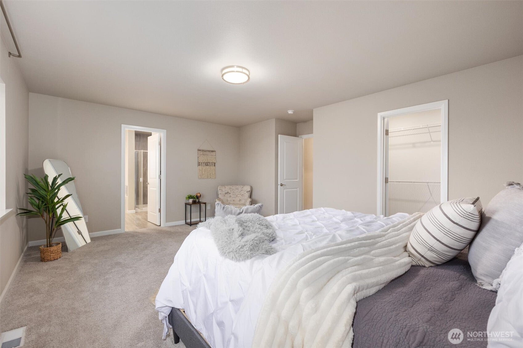 Bothell, Washington, 98021, United States, 4 Bedrooms Bedrooms, ,4 BathroomsBathrooms,Residential,Active,2007270