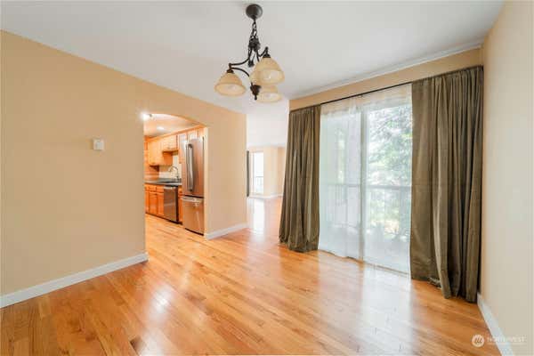 13820 NE 65TH ST APT 540, REDMOND, WA 98052 - Image 1