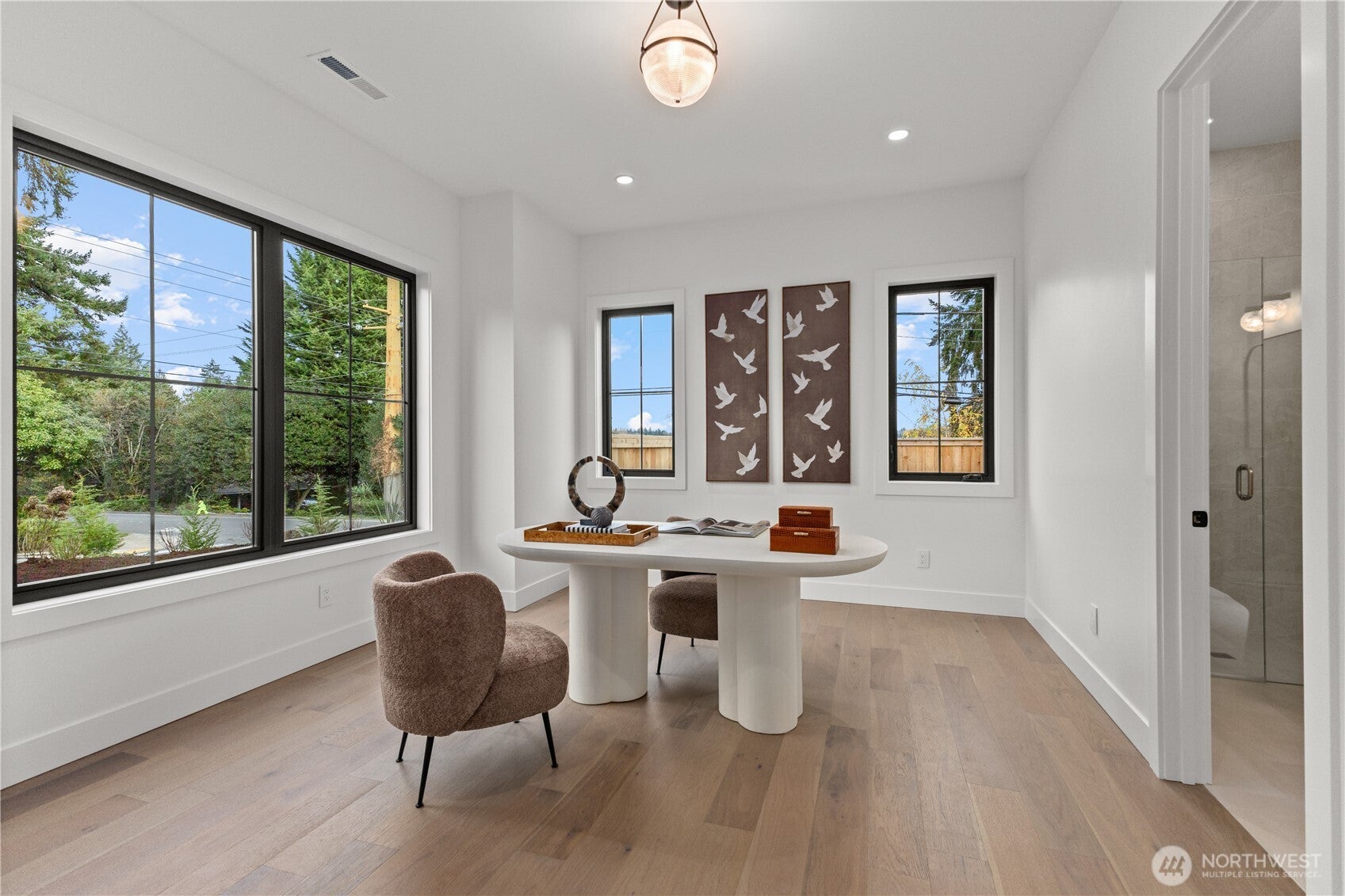 Bellevue, Washington, 98004, United States, 5 Bedrooms Bedrooms, ,6 BathroomsBathrooms,Residential,Active,2013624