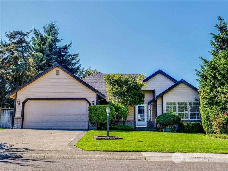 13602 95TH AVENUE CT E, PUYALLUP, WA 98373, photo 1 of 25