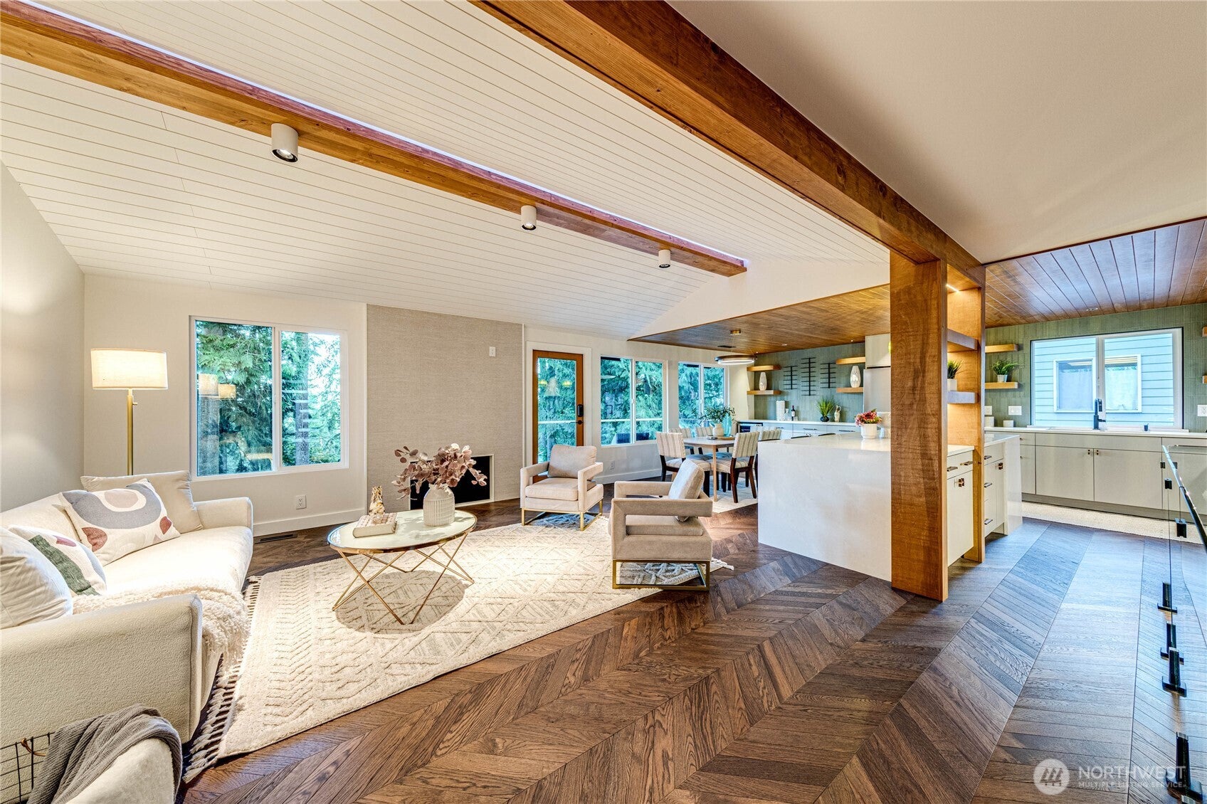 Bothell, Washington, 98021, United States, 4 Bedrooms Bedrooms, ,3 BathroomsBathrooms,Residential,Active,2012228