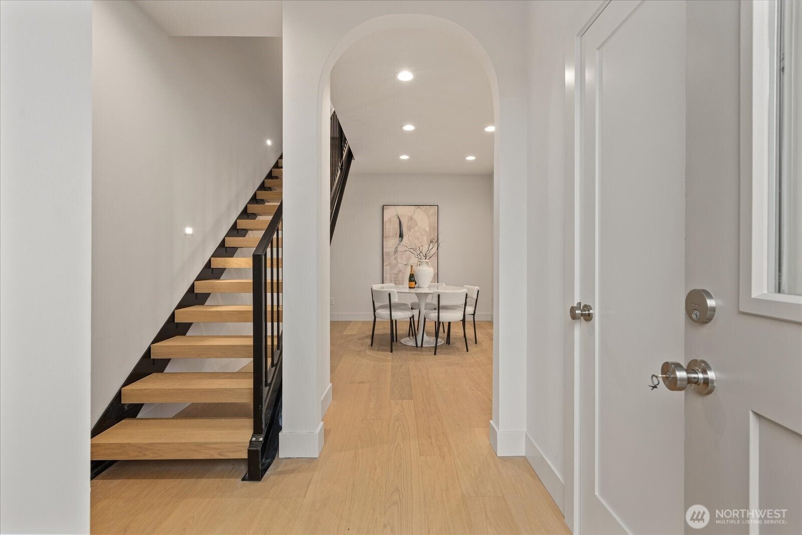 Seattle, Washington, 98107, United States, 4 Bedrooms Bedrooms, ,4 BathroomsBathrooms,Residential,Active,2008283