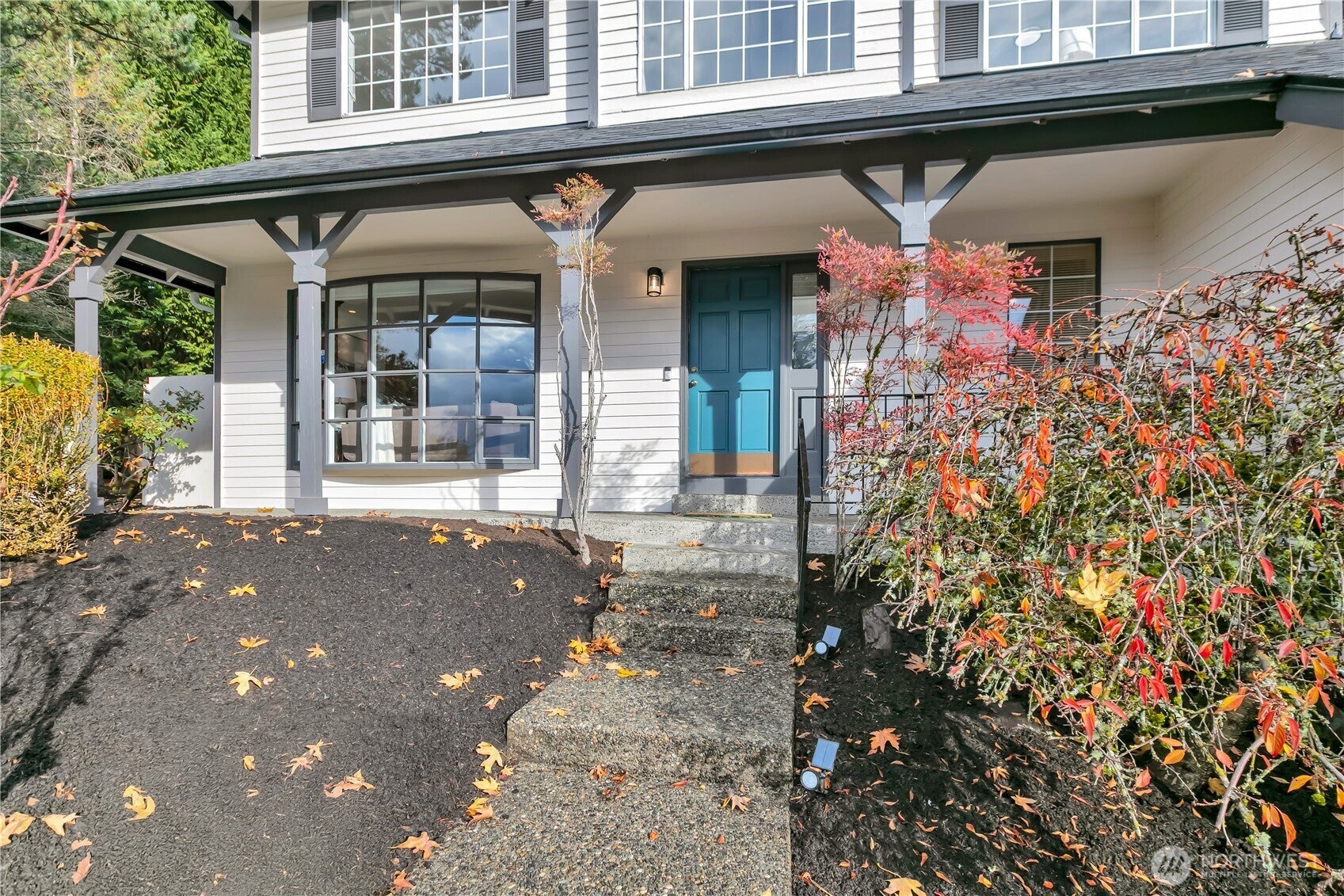 Bellevue, Washington, 98005, United States, 4 Bedrooms Bedrooms, ,3 BathroomsBathrooms,Residential,Active,1988415