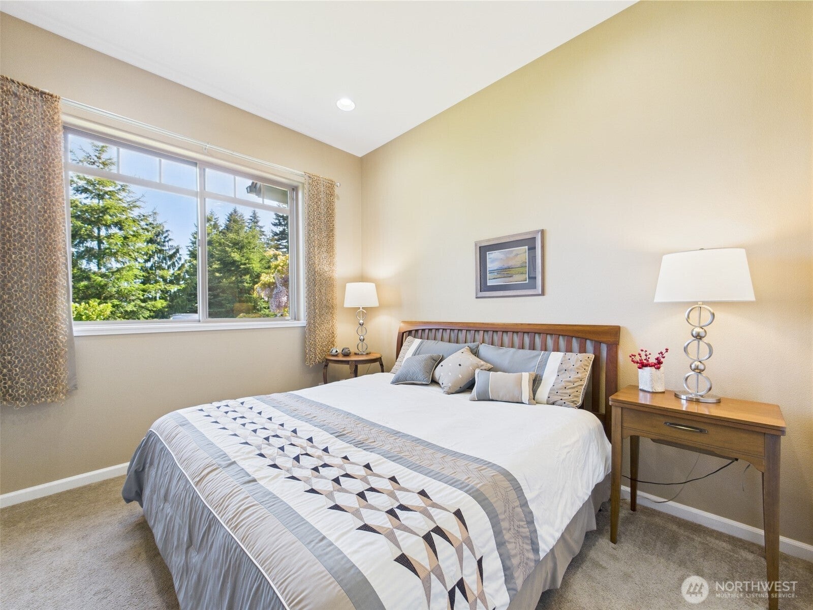 Olympia, Washington, 98512, United States, ,2 BathroomsBathrooms,Residential,Active,1800183