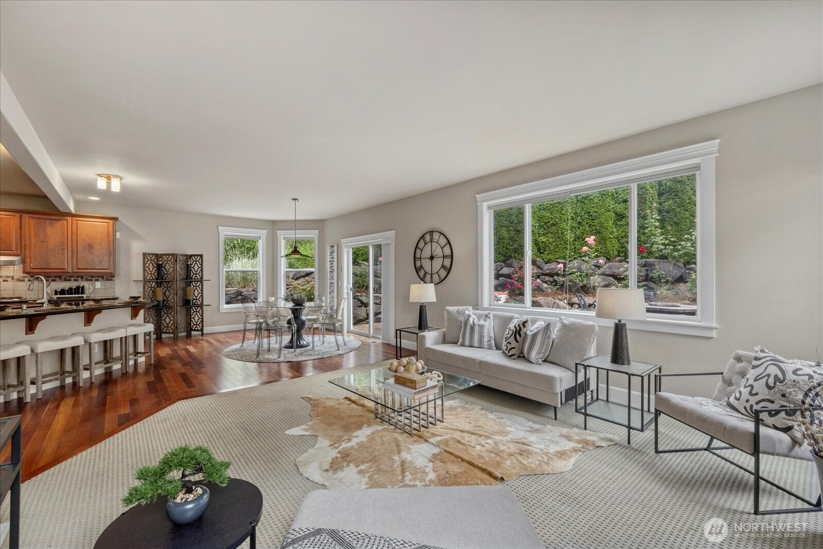 Newcastle, Washington, 98056, United States, 4 Bedrooms Bedrooms, ,3 BathroomsBathrooms,Residential,Active,1850683