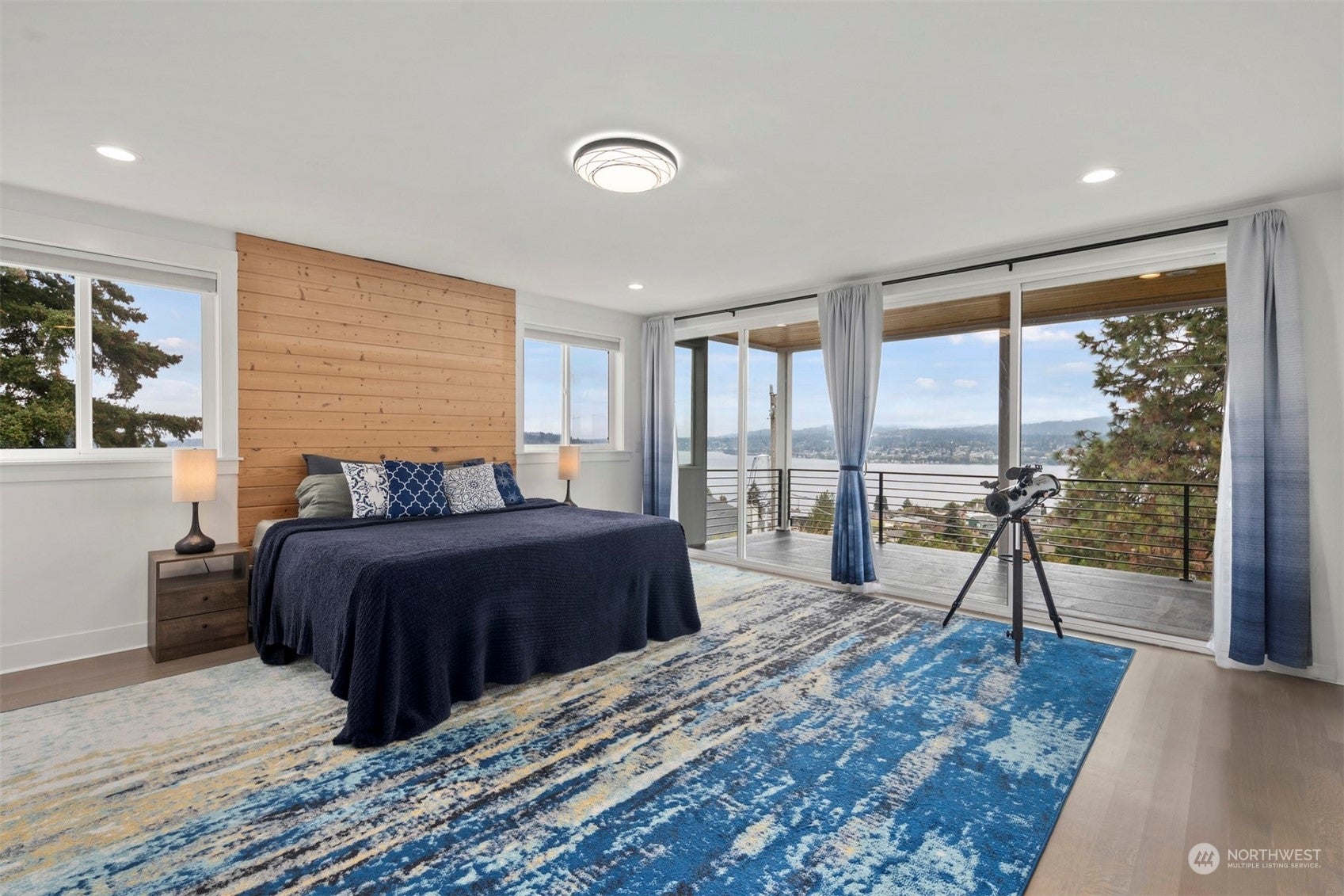 Seattle, Washington, 98178, United States, ,7 BathroomsBathrooms,Residential,Active,1702986