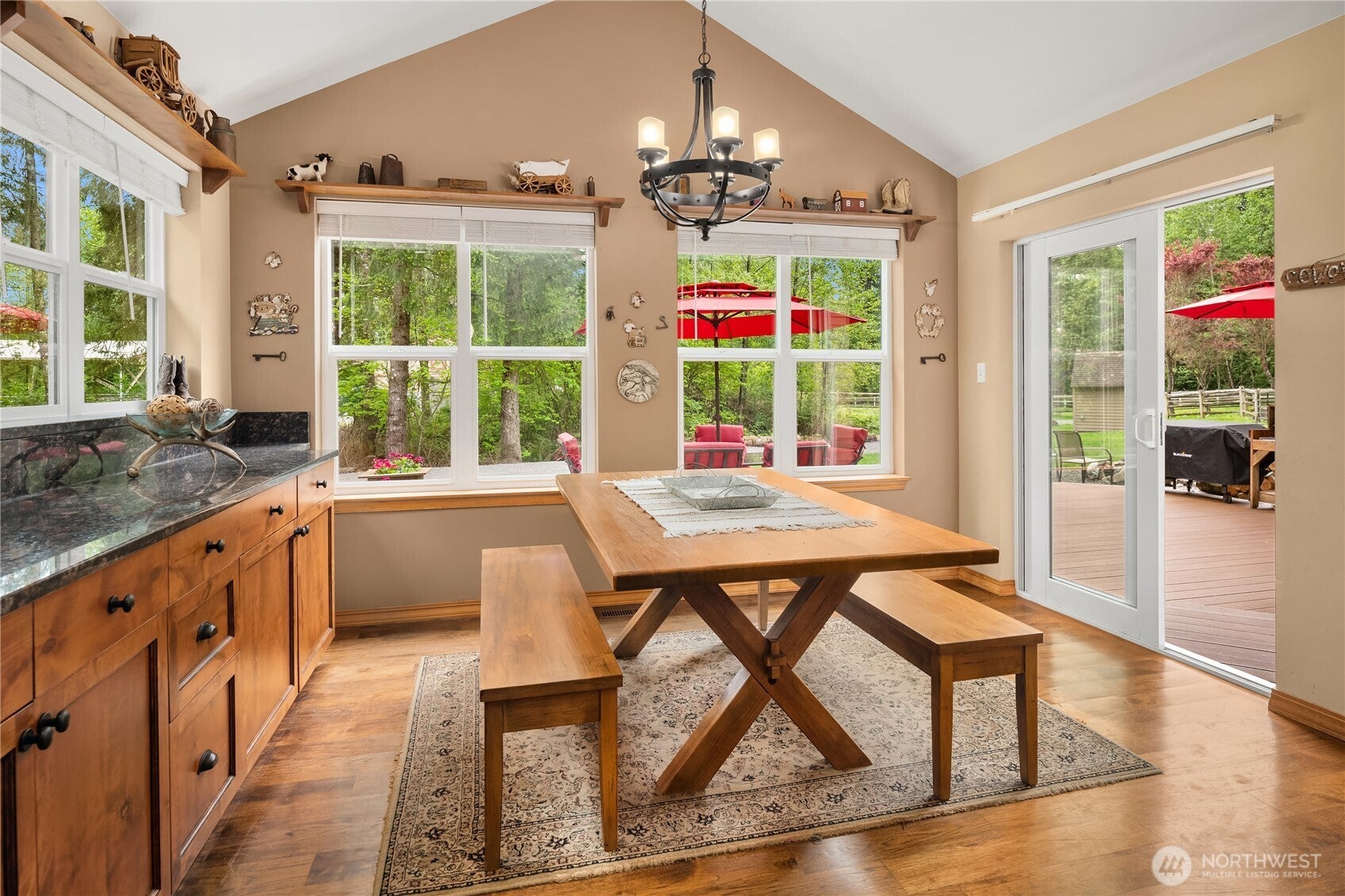 Carnation, Washington, 98014, United States, 4 Bedrooms Bedrooms, ,4 BathroomsBathrooms,Residential,Active,1810418