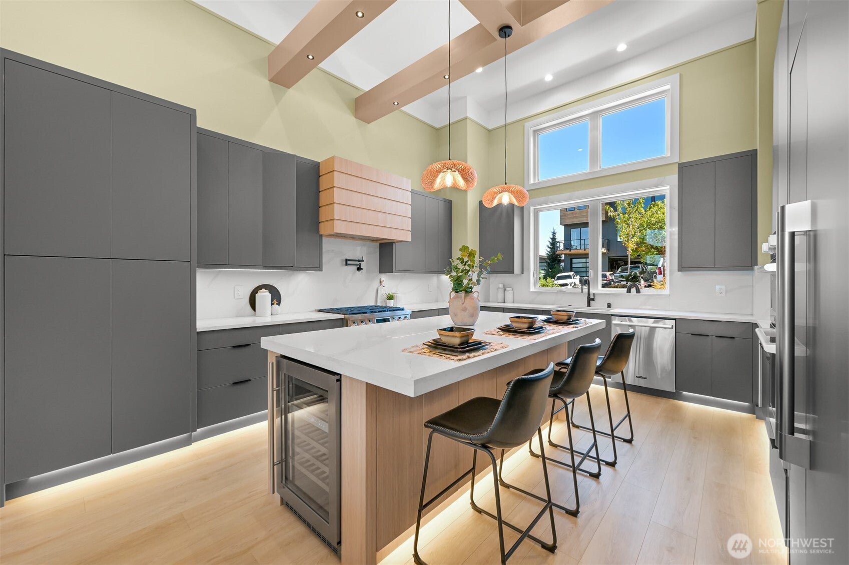 Anacortes, Washington, 98221, United States, 3 Bedrooms Bedrooms, ,4 BathroomsBathrooms,Residential,Active,1990672