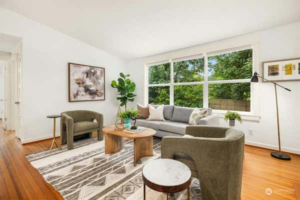 1574 NE PARK VIEW DR APT 1, BAINBRIDGE ISLAND, WA 98110 - Image 1