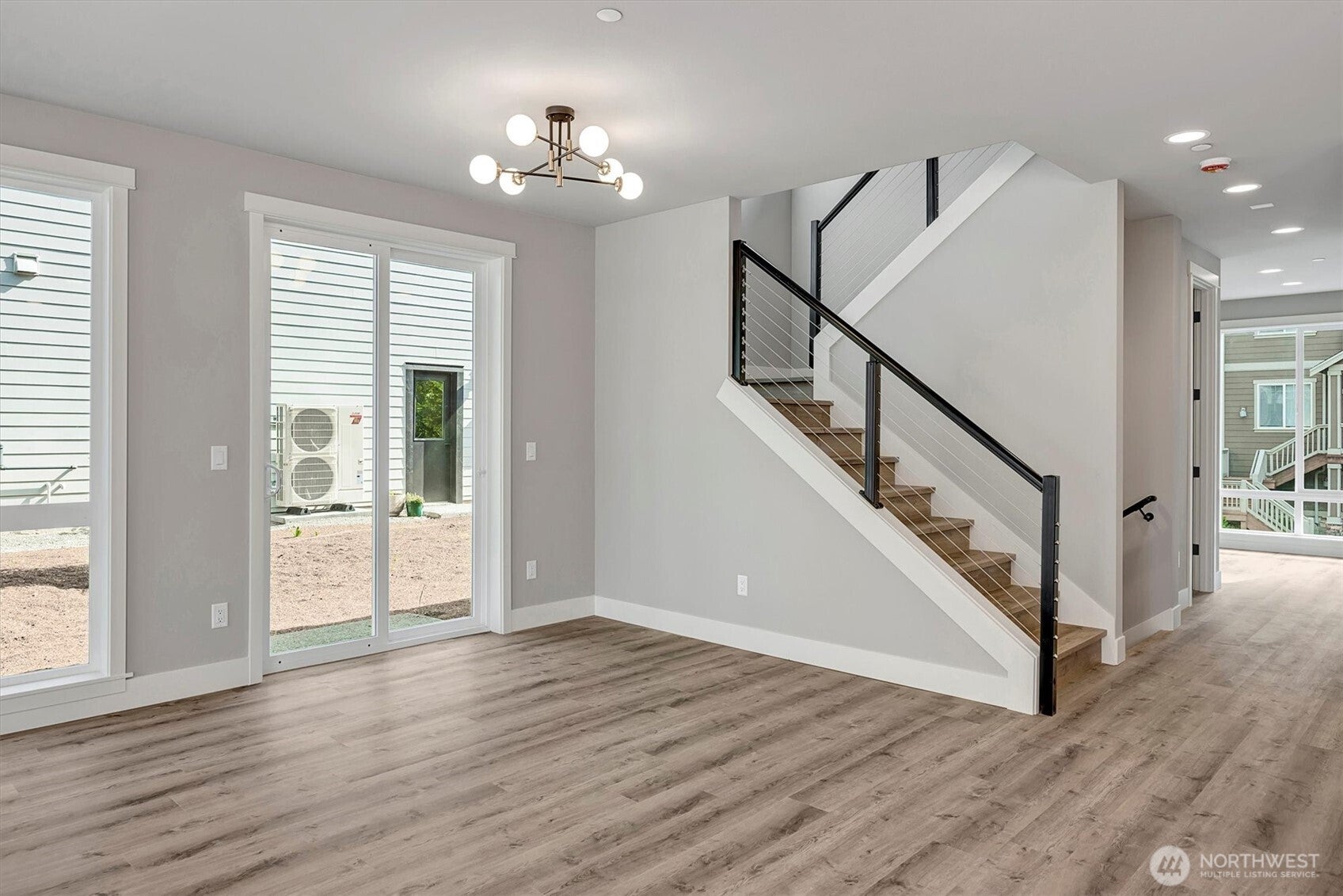 Sammamish, Washington, 98074, United States, 4 Bedrooms Bedrooms, ,4 BathroomsBathrooms,Residential,Active,1886848