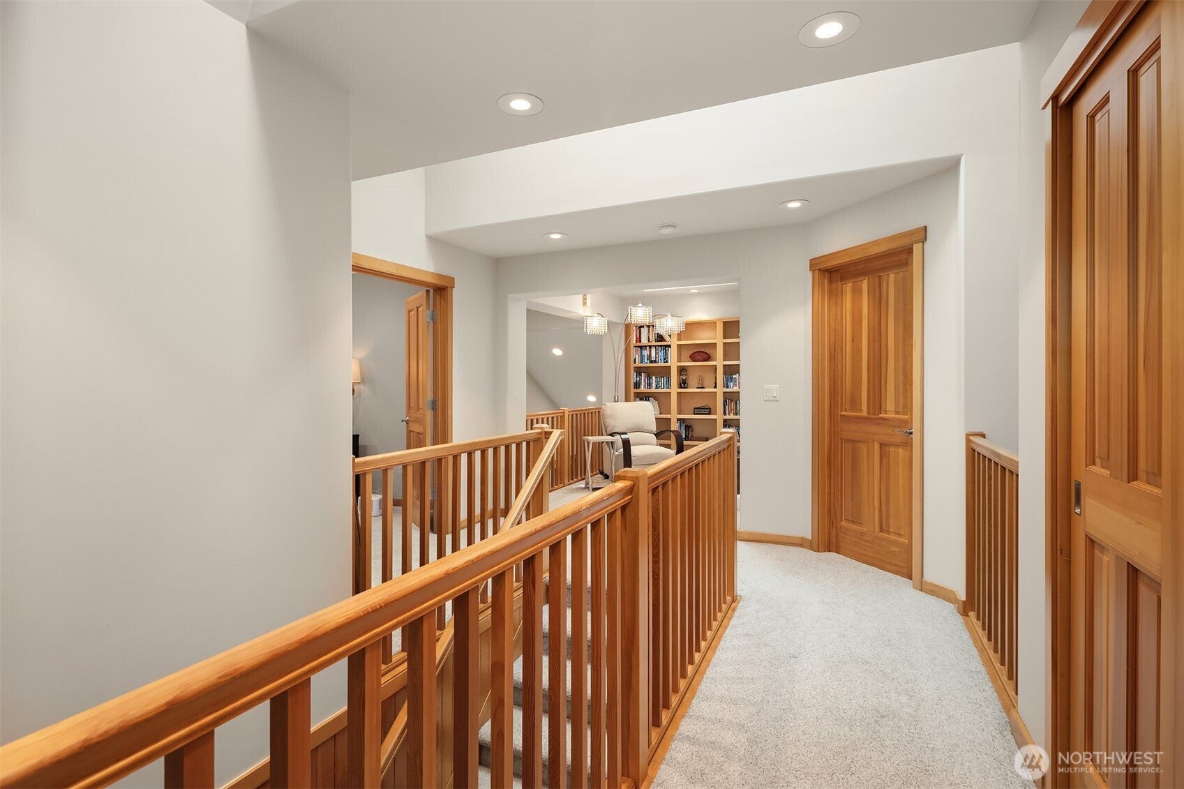 Kirkland, Washington, 98033, United States, 4 Bedrooms Bedrooms, ,3 BathroomsBathrooms,Residential,Active,1943757