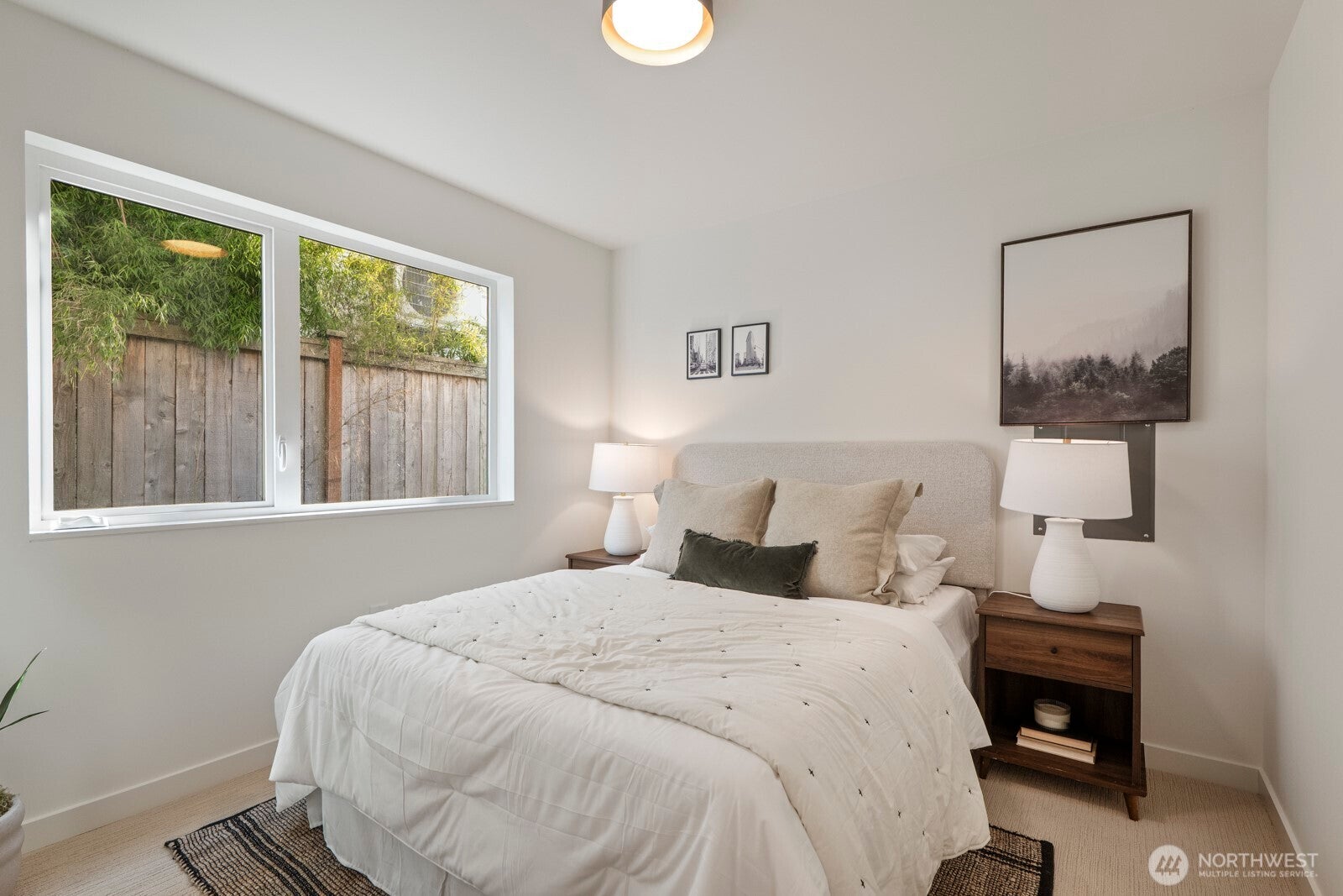 Seattle, Washington, 98116, United States, 3 Bedrooms Bedrooms, ,3 BathroomsBathrooms,Residential,Active,1942352