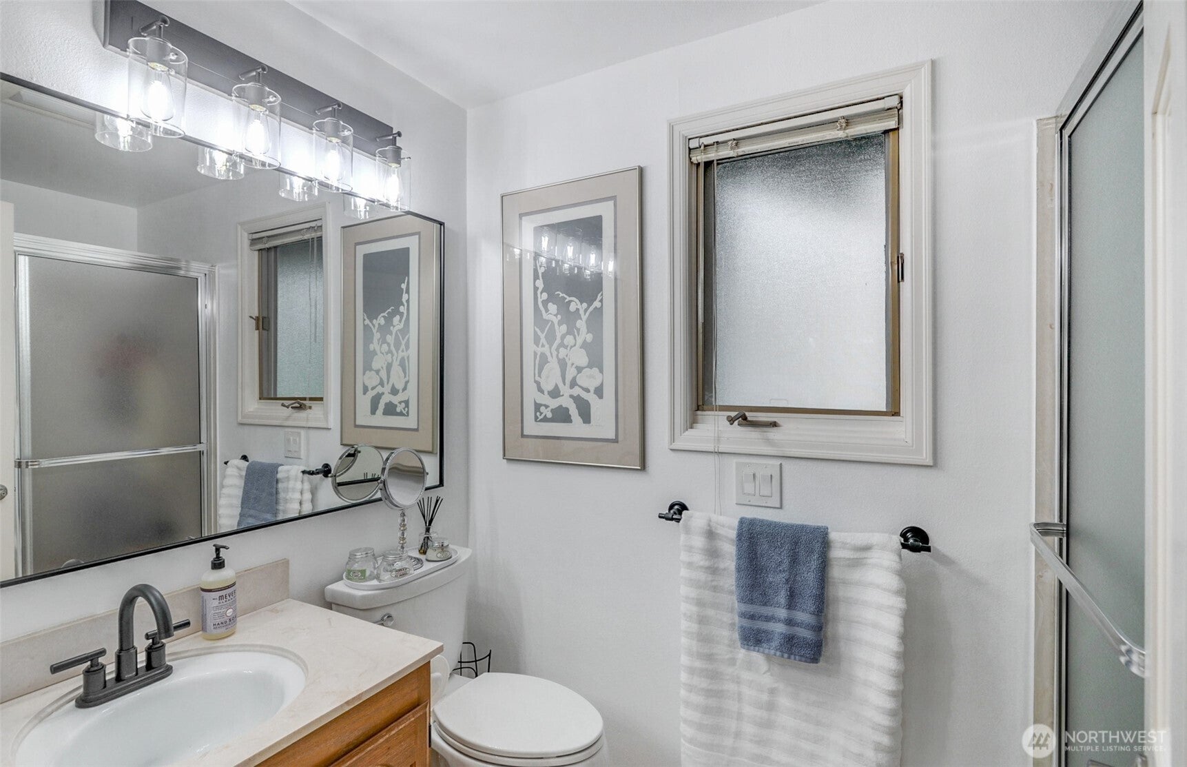 Redmond, Washington, 98052, United States, 4 Bedrooms Bedrooms, ,3 BathroomsBathrooms,Residential,Active,1863316