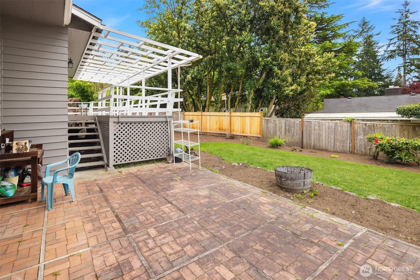 Bellevue, Washington, 98007, United States, ,3 BathroomsBathrooms,Residential,Active,1790832