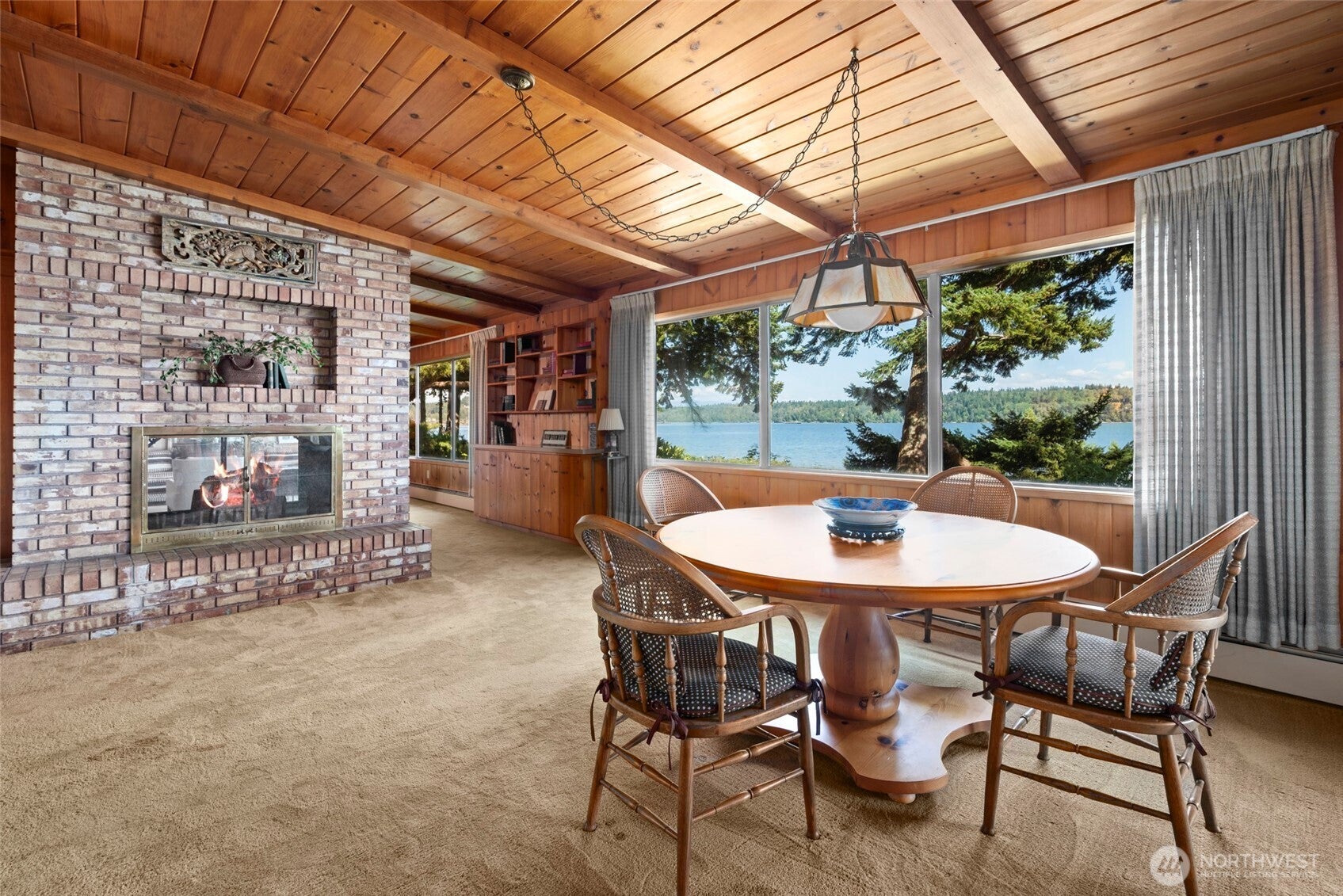 Anacortes, Washington, 98221, United States, 3 Bedrooms Bedrooms, ,2 BathroomsBathrooms,Residential,Active,1922500