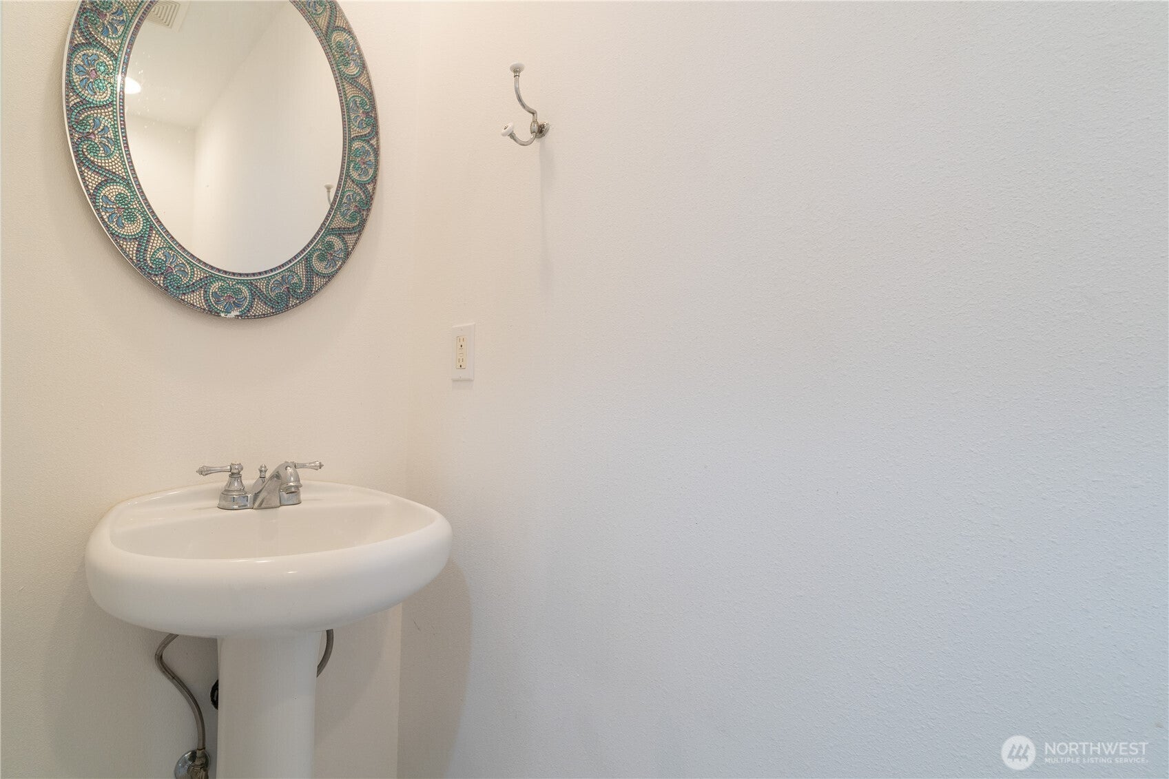 Lacey, Washington, 98516, United States, 4 Bedrooms Bedrooms, ,3 BathroomsBathrooms,Residential,Active,2008328