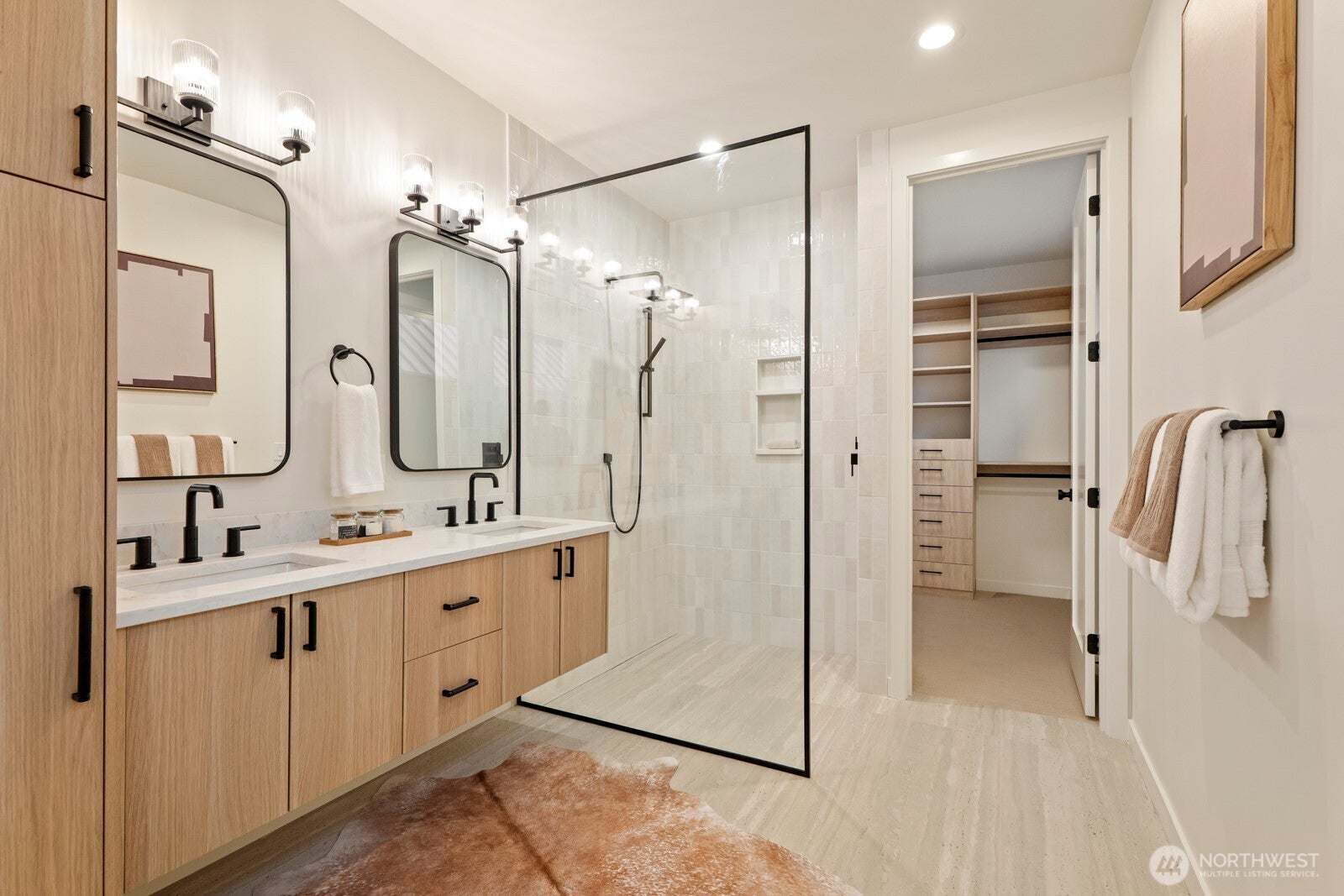 Seattle, Washington, 98116, United States, 3 Bedrooms Bedrooms, ,3 BathroomsBathrooms,Residential,Active,1942352