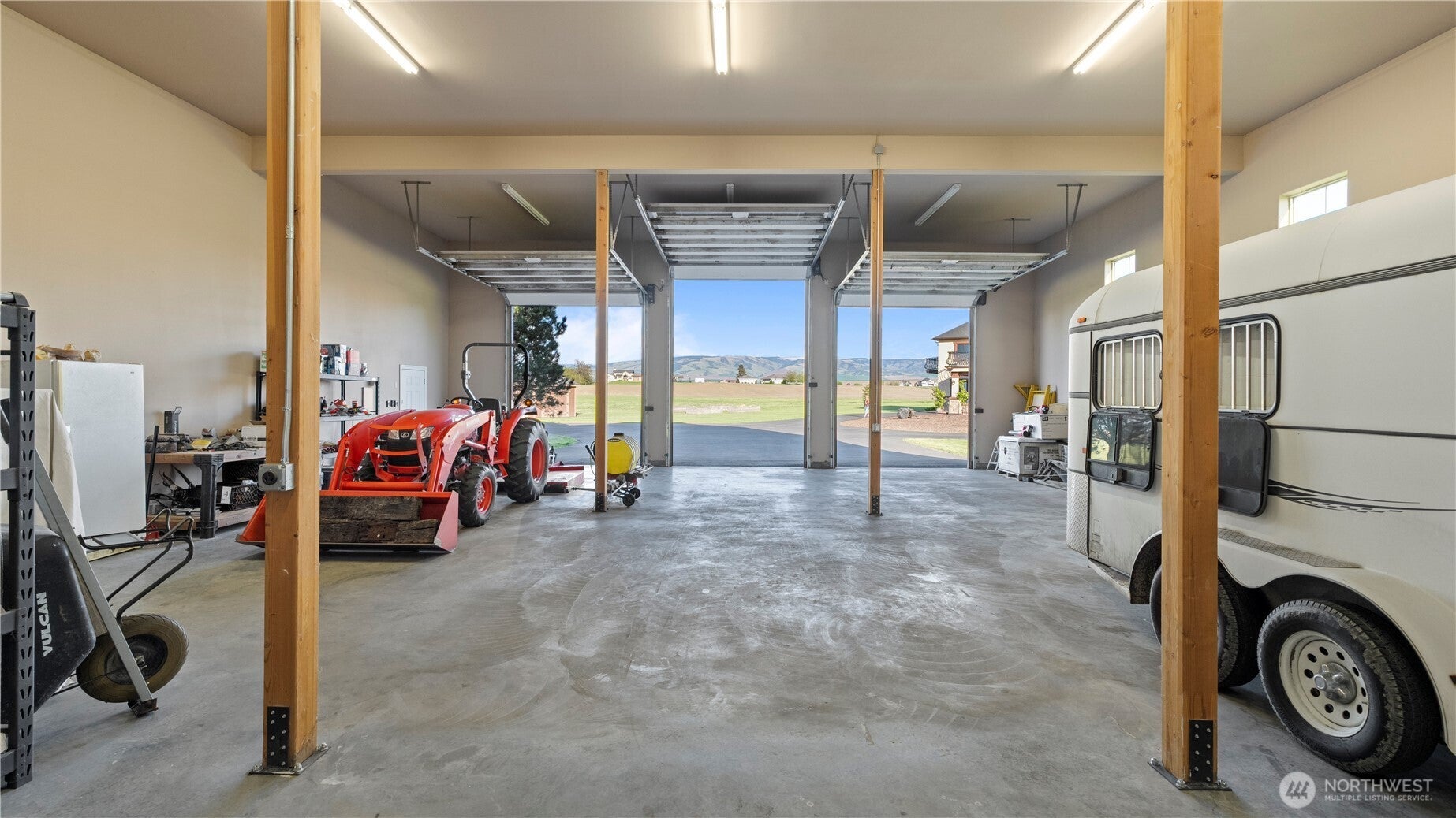 Walla Walla, Washington, 99362, United States, 6 Bedrooms Bedrooms, ,5 BathroomsBathrooms,Residential,Active,1787145