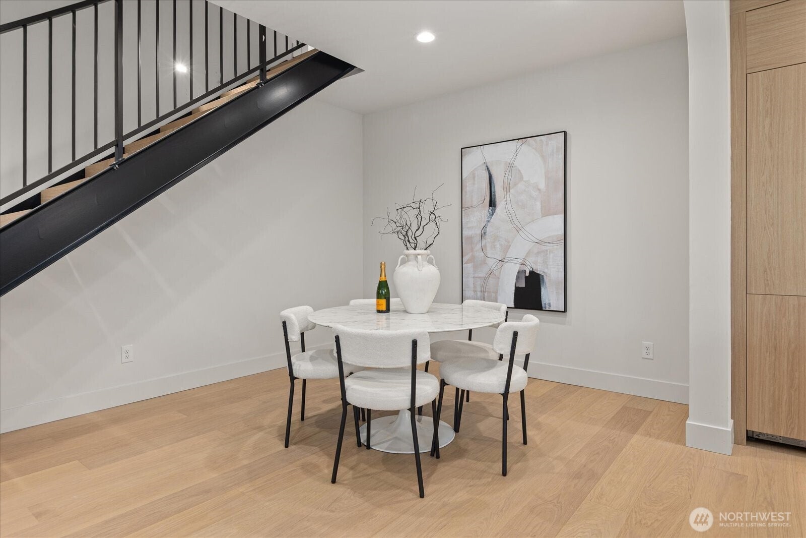 Seattle, Washington, 98107, United States, 4 Bedrooms Bedrooms, ,4 BathroomsBathrooms,Residential,Active,2008283