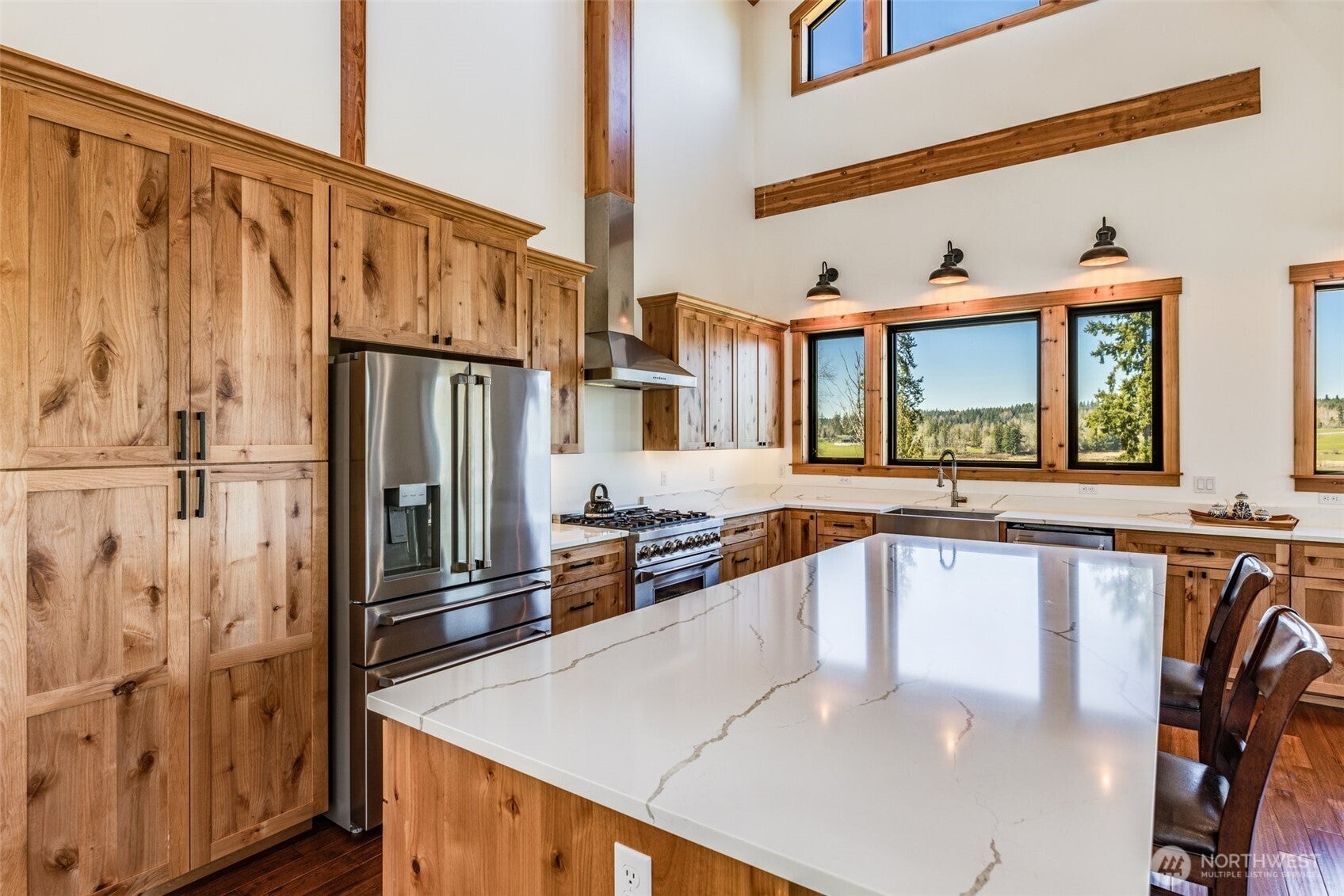 Eatonville, Washington, 98328, United States, 3 Bedrooms Bedrooms, ,3 BathroomsBathrooms,Residential,Active,1798196