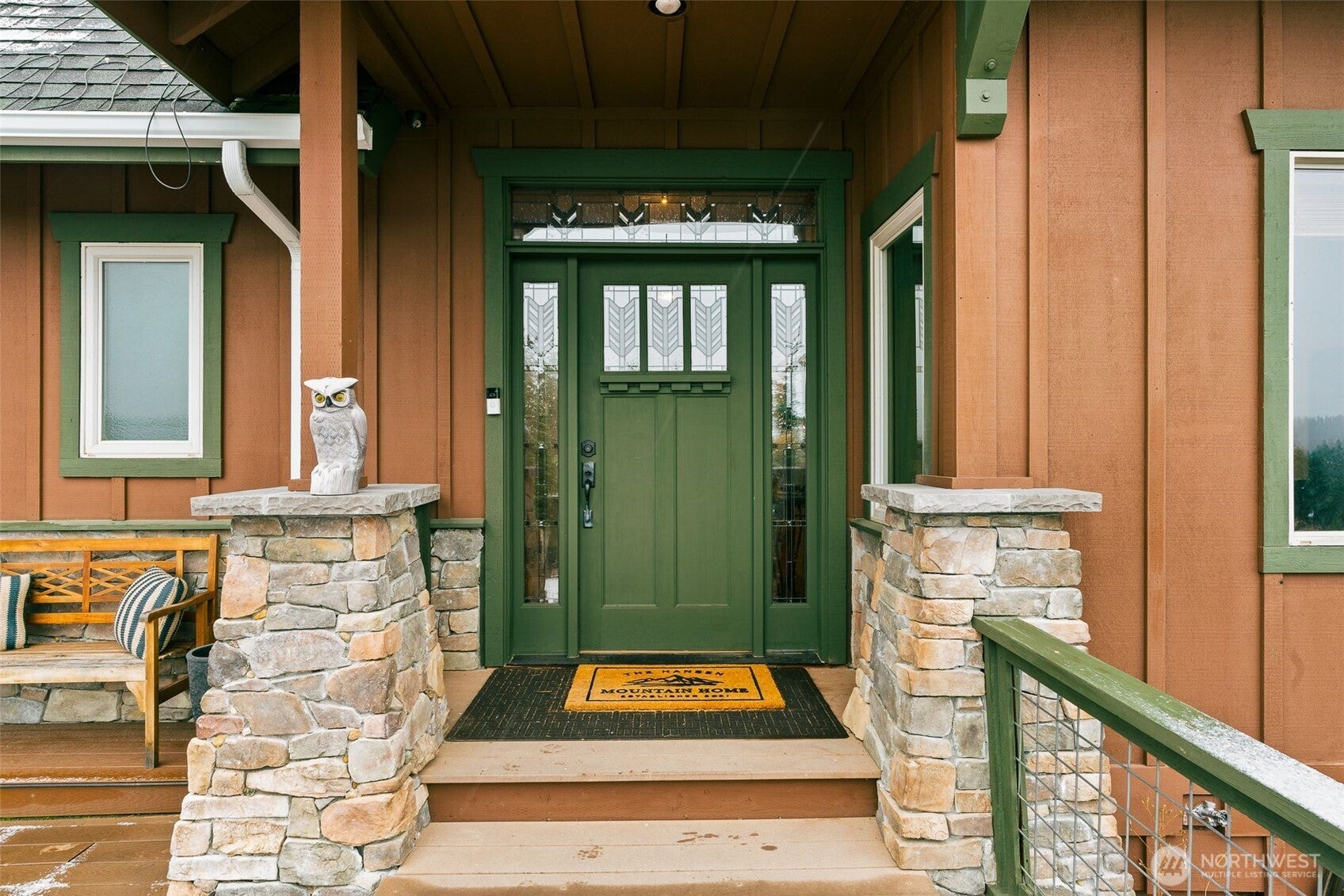 Cle Elum, Washington, 98922, United States, 4 Bedrooms Bedrooms, ,4 BathroomsBathrooms,Residential,Active,1998577